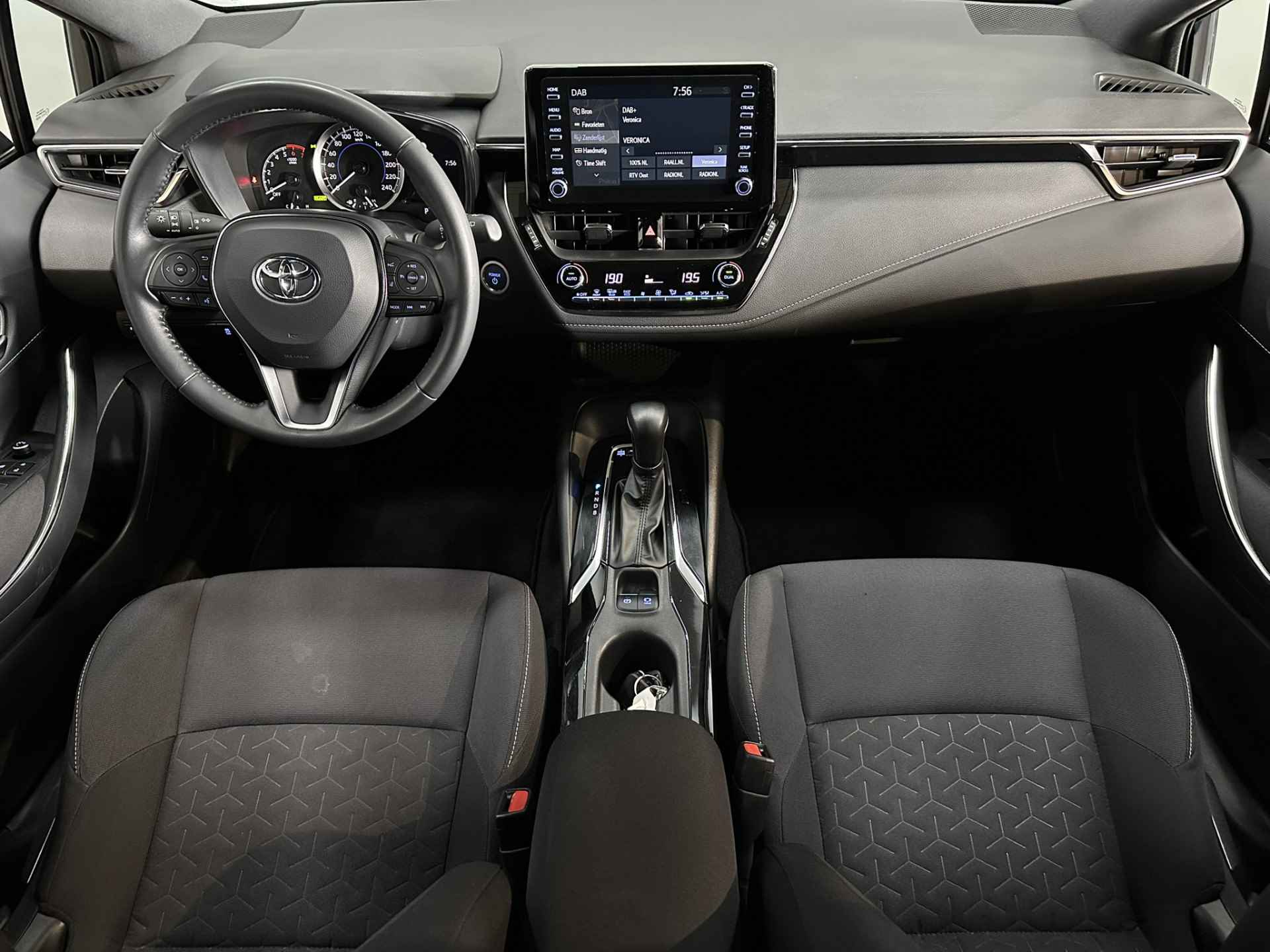 Toyota Corolla Touring Sports 1.8 Hybrid Active LED | Camera | Adaptive cruise | Navigatie | Apple Carplay Android Auto | Isofix | NAP | - 27/38