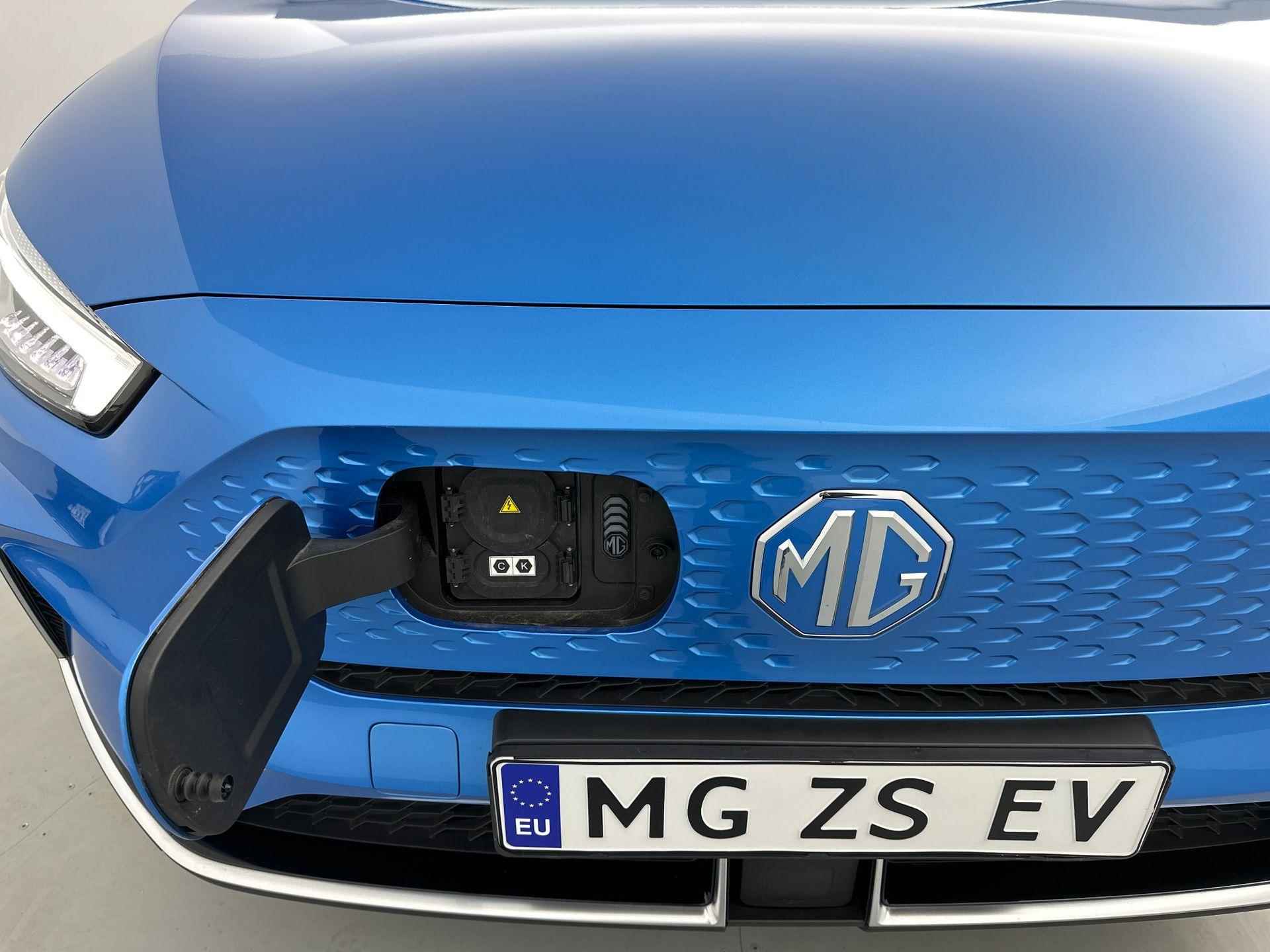 MG ZS EV Long Range Comfort 70 kWh NIEUW | Platinum Deal | €4.000 Korting | Subsidie €2.000 | Apple Carplay | Camera | PDC - 7/22