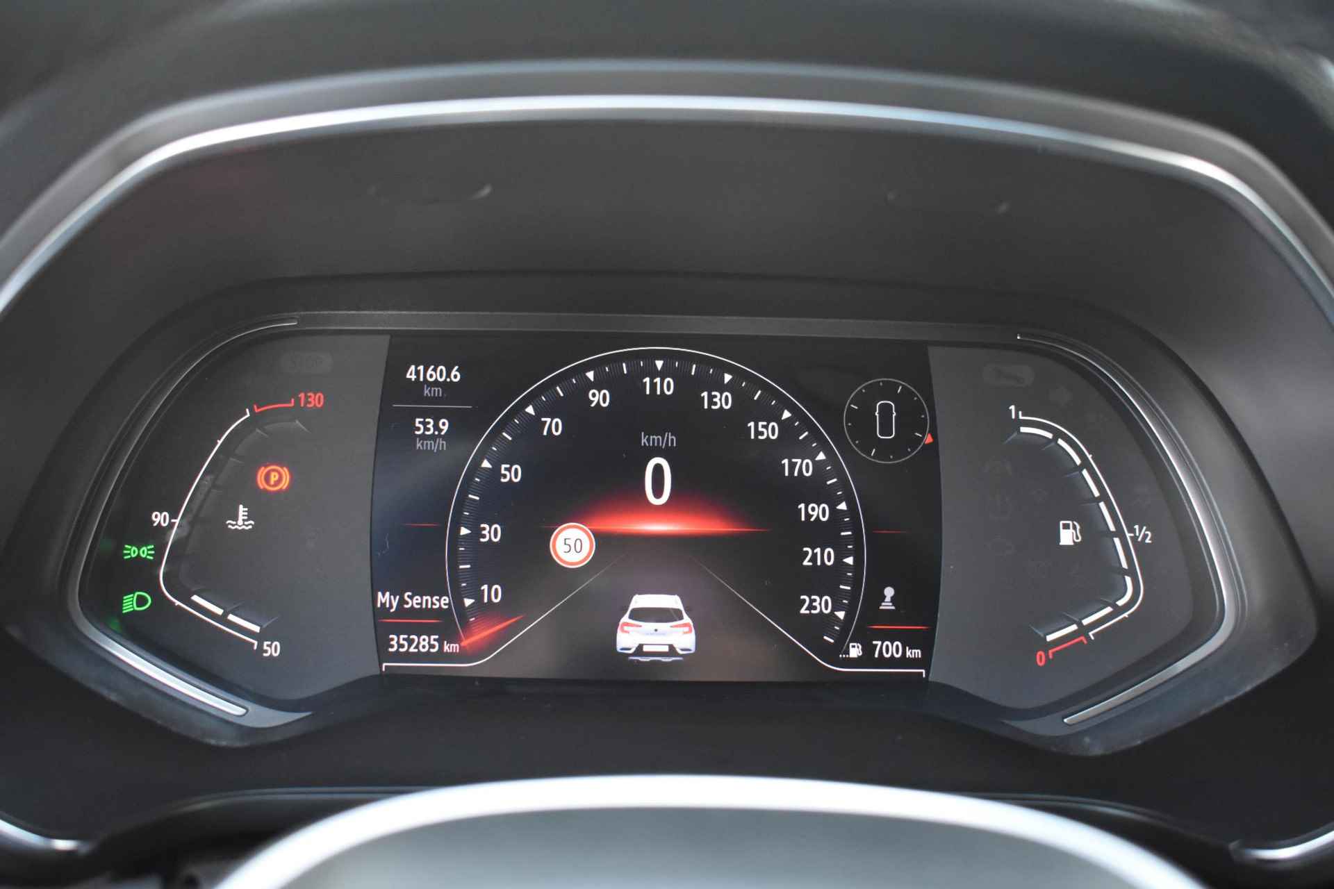 Renault Captur 1.0 TCe 90 Intens | Camera | Navigatie | Cruise | Climate | Apple Carplay/Android Auto | Parkeersensoren | Privacy Glass - 17/25