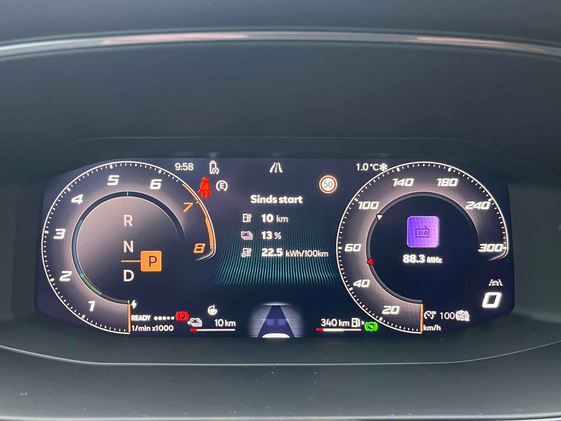 CUPRA Leon Sportstourer 1.5 TSI e-Hybrid VZ Performance 272PK / Pano / Memory seats L+R/ Parkeersensoren V+A / Camera / Senheiser / Stoel en  stuurverwarming / - 16/31