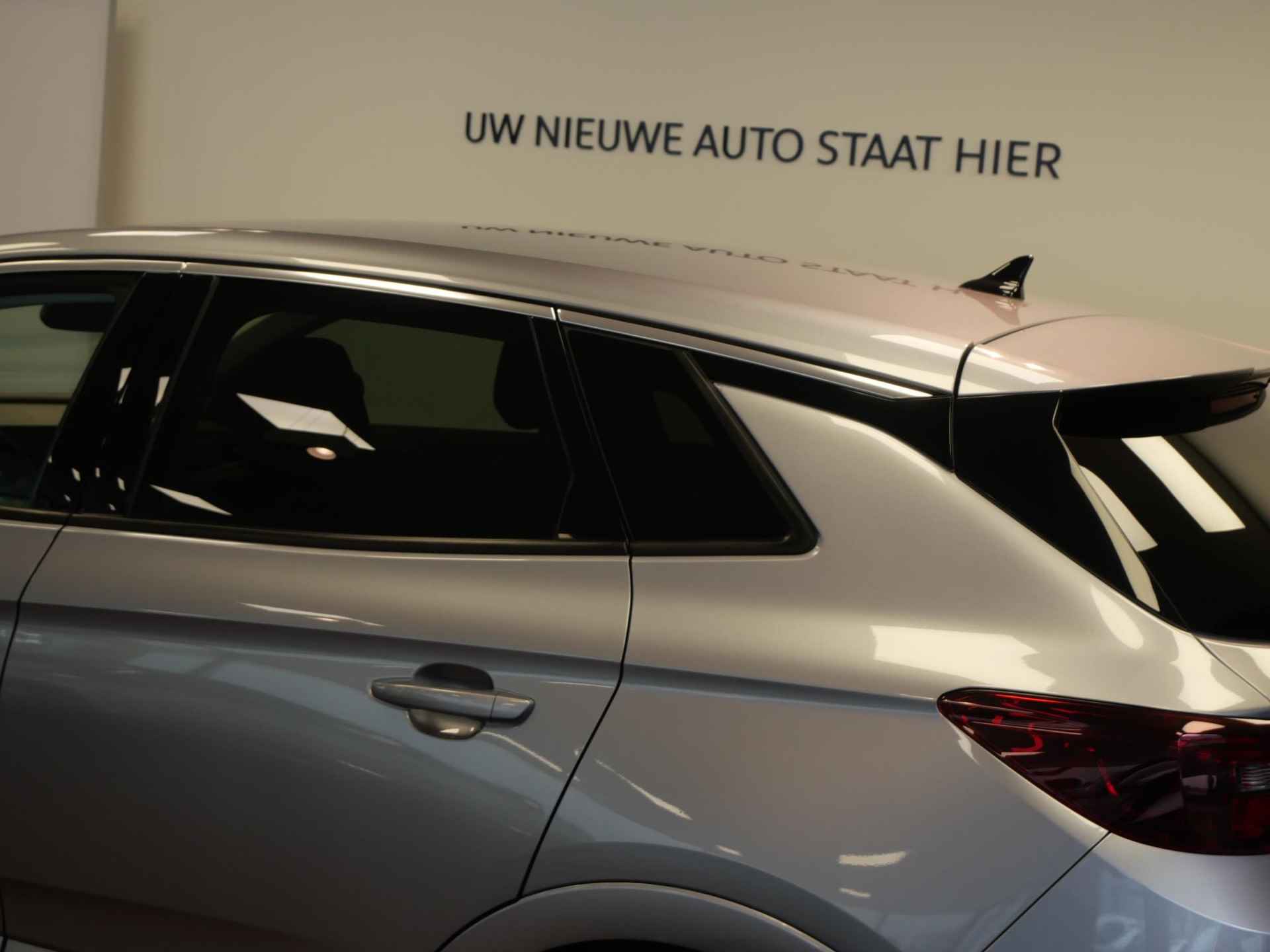 Opel Grandland 1.2 Turbo Business Elegance |LED PIXEL VERLICHTING|AGR-STOEL|NAVI PRO 10"| - 6/39