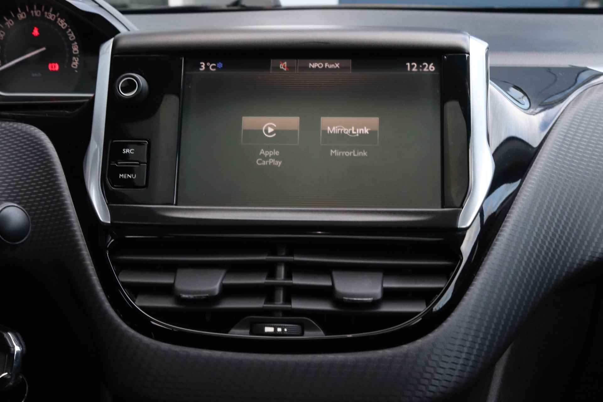 Peugeot 2008 SUV Blue Lion 1.2 Turbo 110pk | Navigatie | Carplay | Airco | Cruise Control | PDC - 16/23