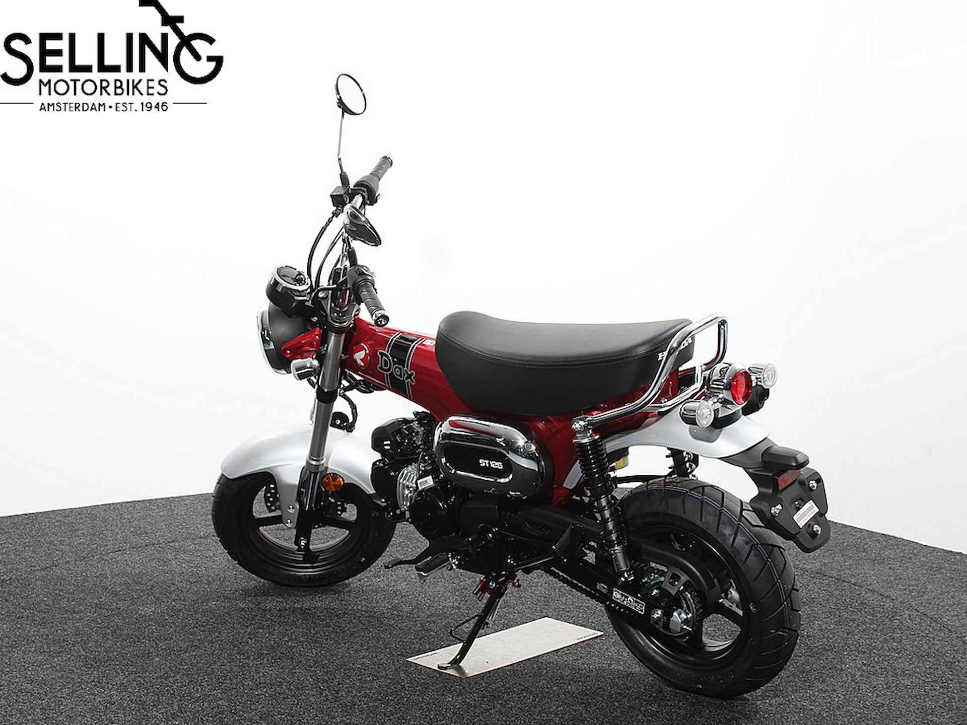 Honda ST 125 DAX R376 Pearl Nabula Red - 5/7