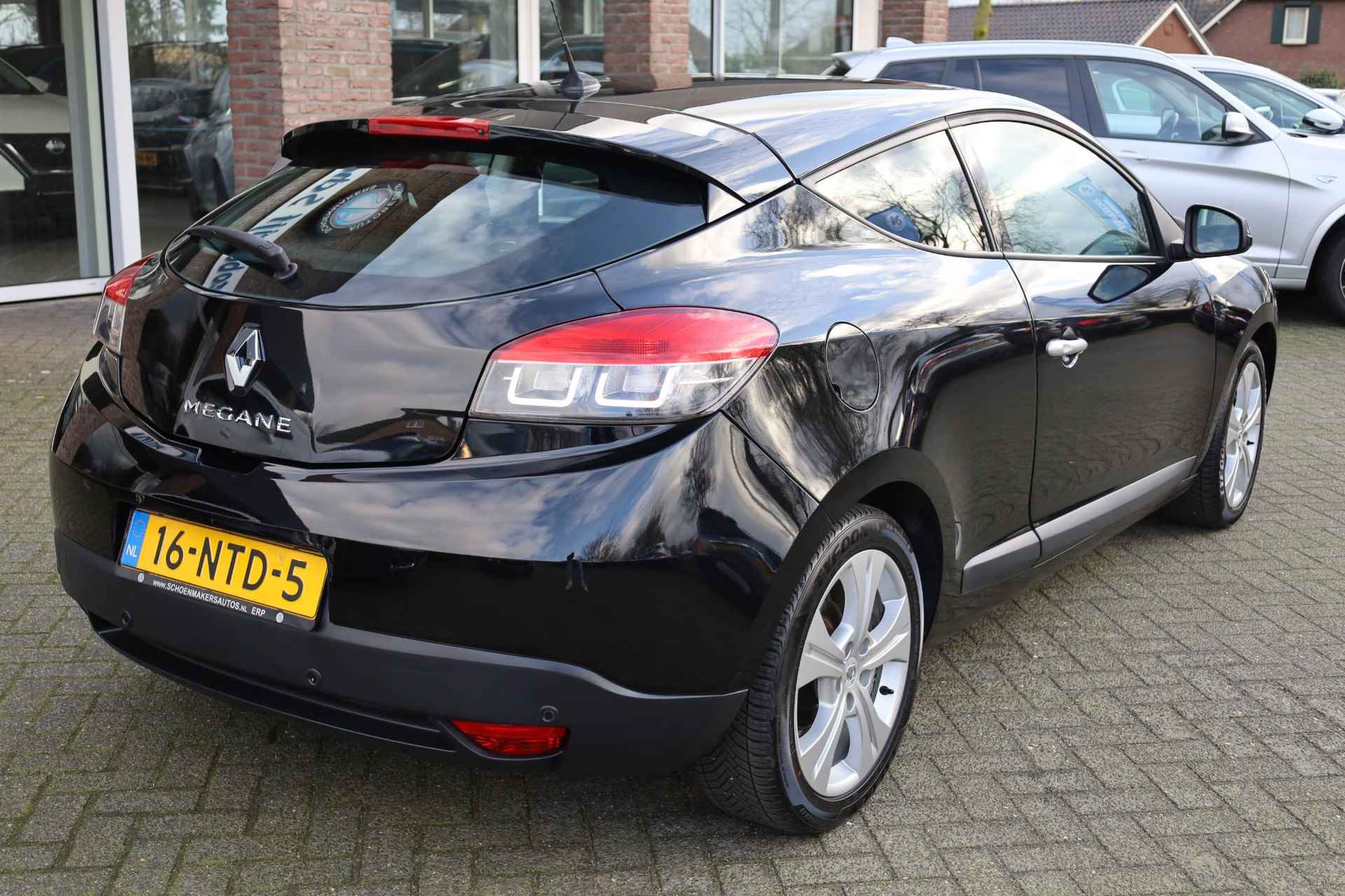 Renault Mégane Coupé 1.4 TCe Dynamique CRUISE NAVI CLIMA SUBWOOFER 17"LMV 2xKEYLESS XENON 2xPDC NAP - 4/39