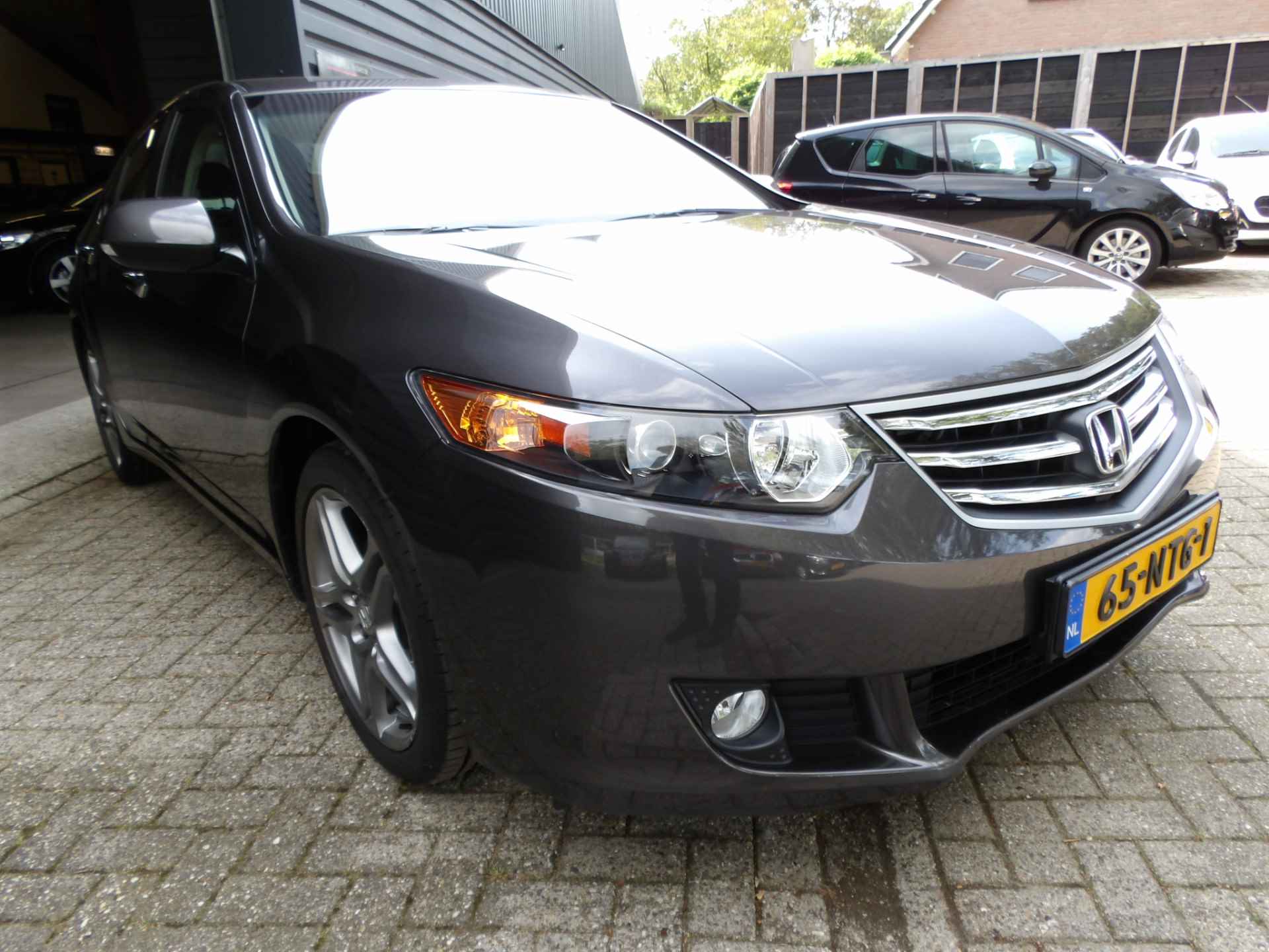 Honda Accord 2.0i Comfort Limited Edition Zeer Lage Kmst Clima Navi Cruise Control NAP - 6/33