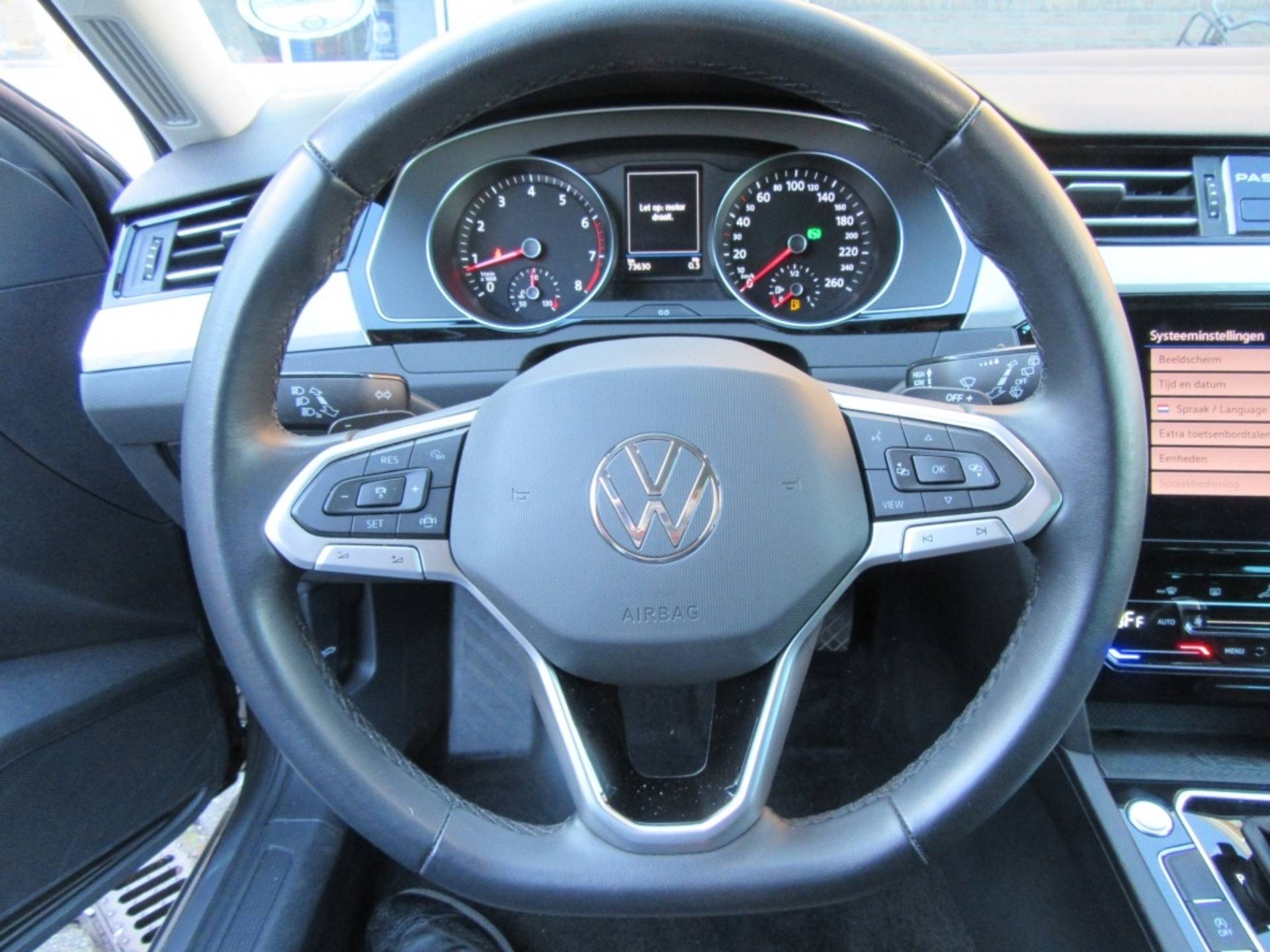 Volkswagen Passat Variant 1.5 TSI Comfort Bns. | LED | ACC | TREKHAAK INKLAPBAAR | LANE AS - 18/36