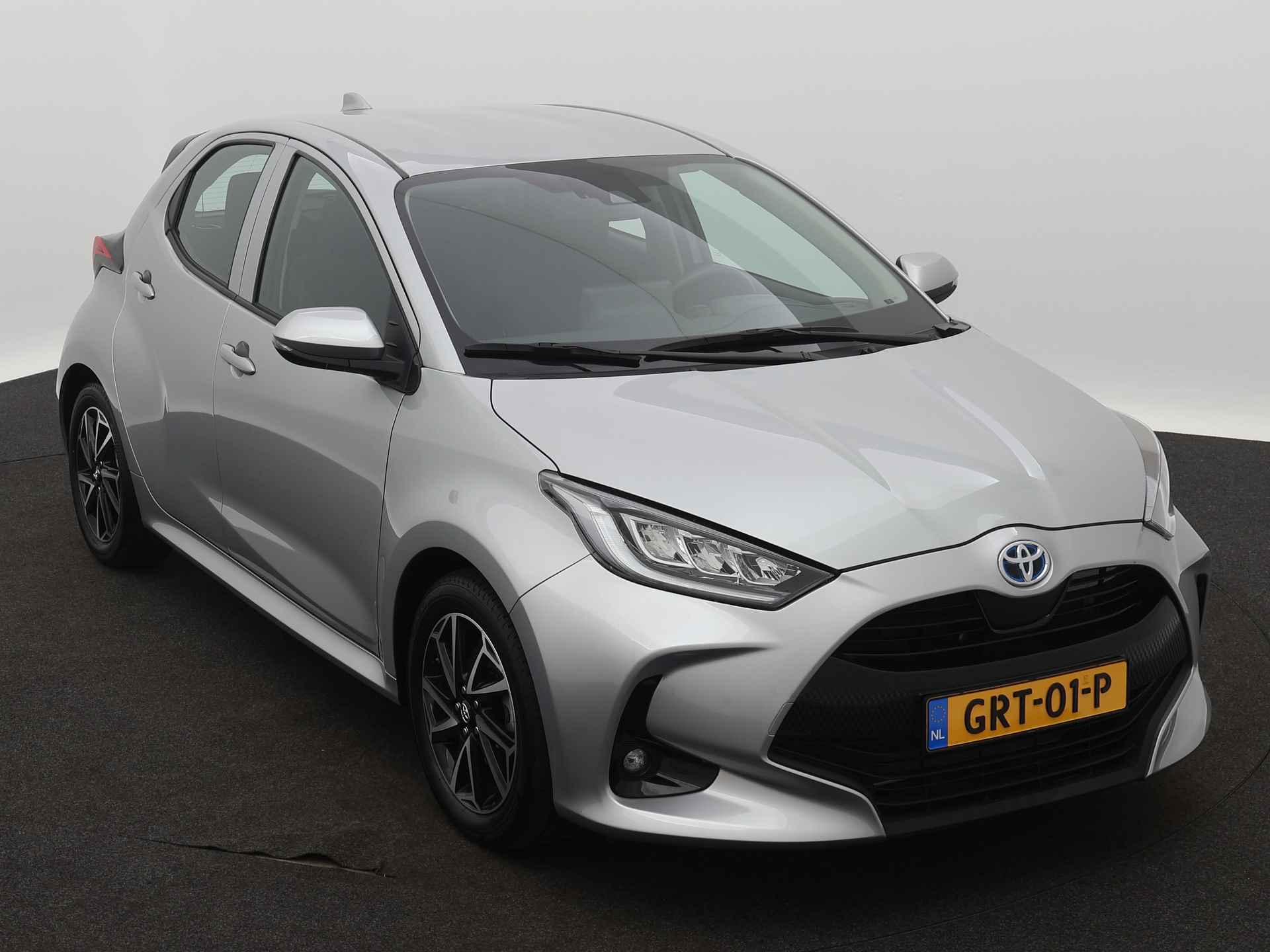 Toyota Yaris 1.5 Hybrid Dynamic Limited | LED | Camera | LM velgen | Apple Carplay/Android Auto | - 28/42