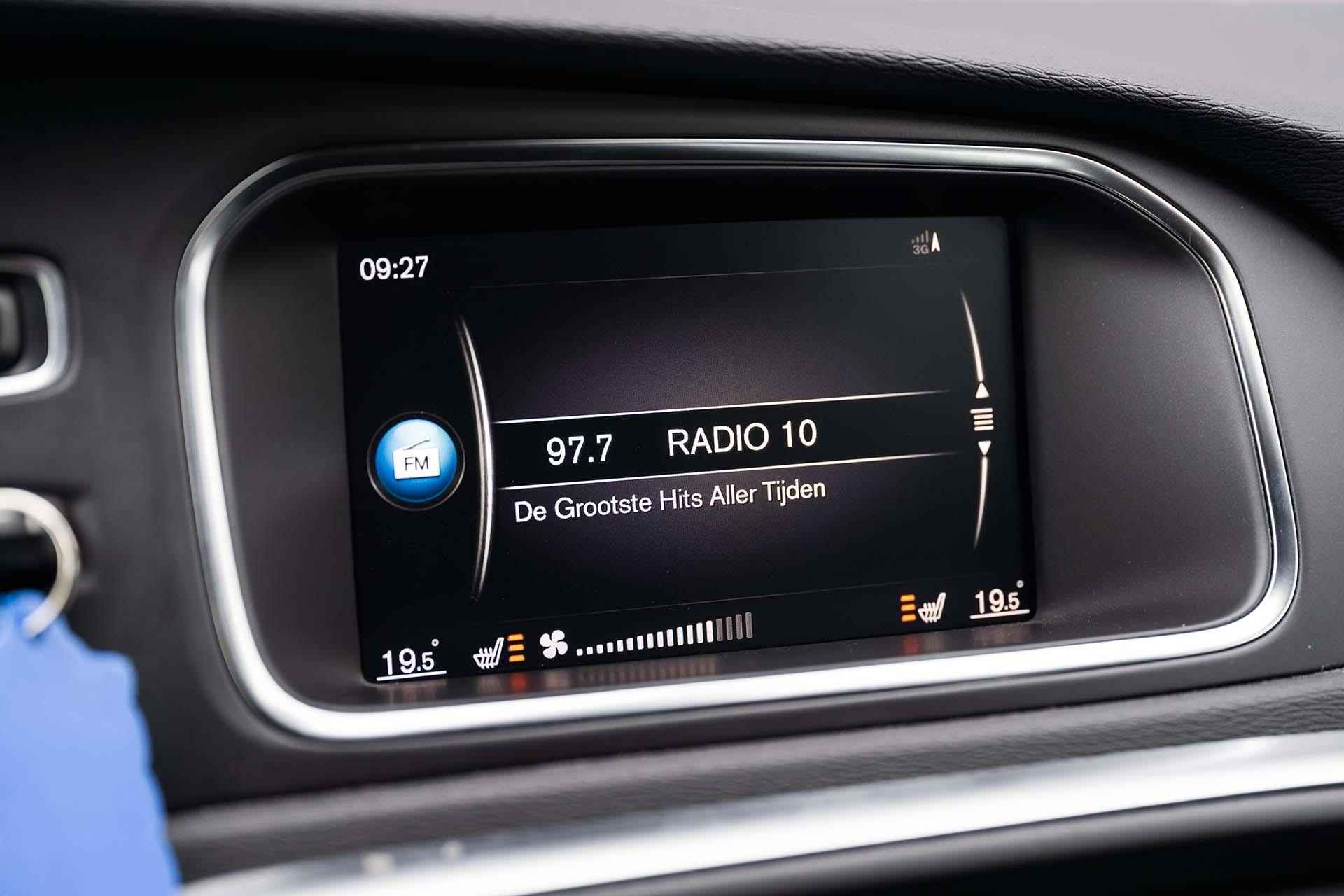 Volvo V40 T2 Polar+ Automaat | Stoelverwarming | Parkeersensoren | Navigatiesysteem | High Performance audio - 26/37