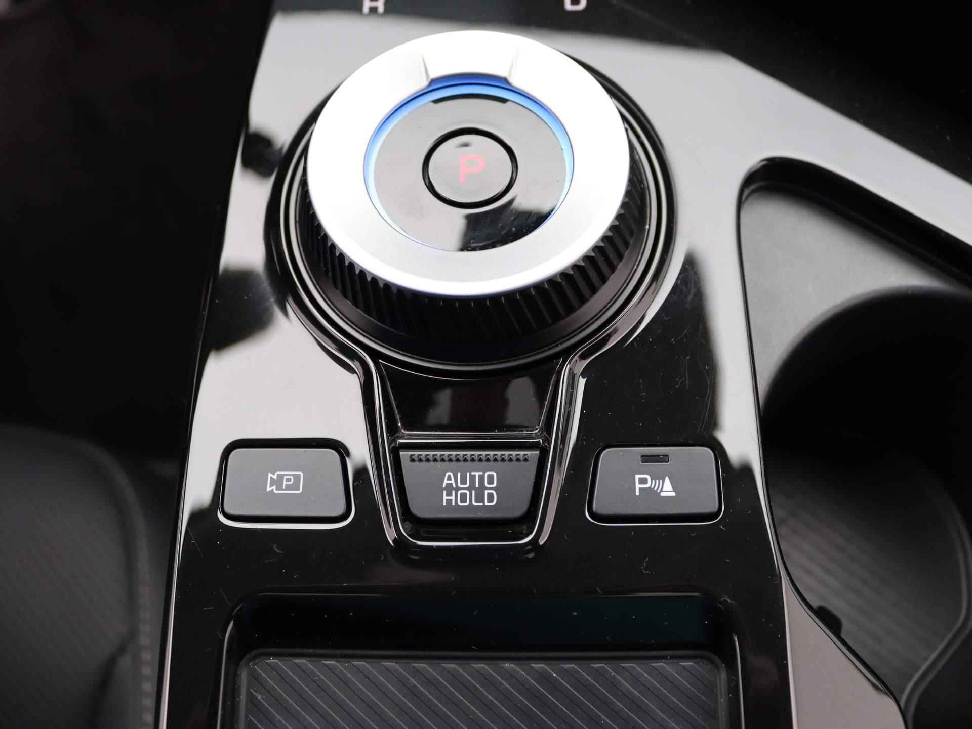 Kia EV6 Plus Advanced 77.4 kWh | Navigatie | Climate Control | Lm velgen | Parkeersensoren | Elektr Klep | Camera | Stoelverwarming | Glasdak - 24/49