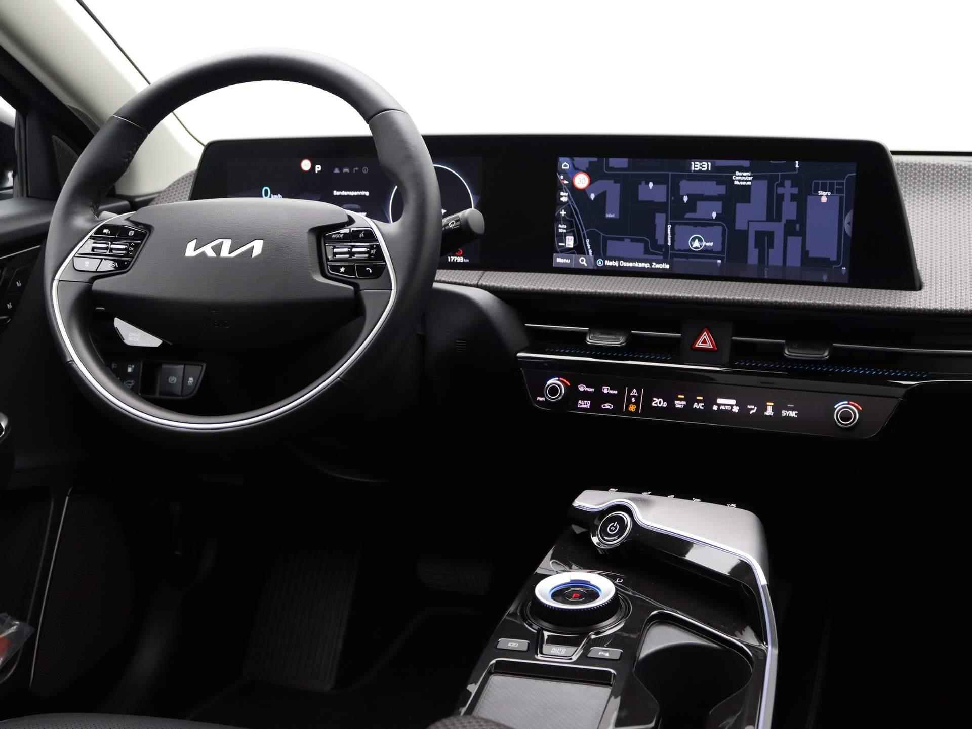 Kia EV6 Plus Advanced 77.4 kWh | Navigatie | Climate Control | Lm velgen | Parkeersensoren | Elektr Klep | Camera | Stoelverwarming | Glasdak - 31/50