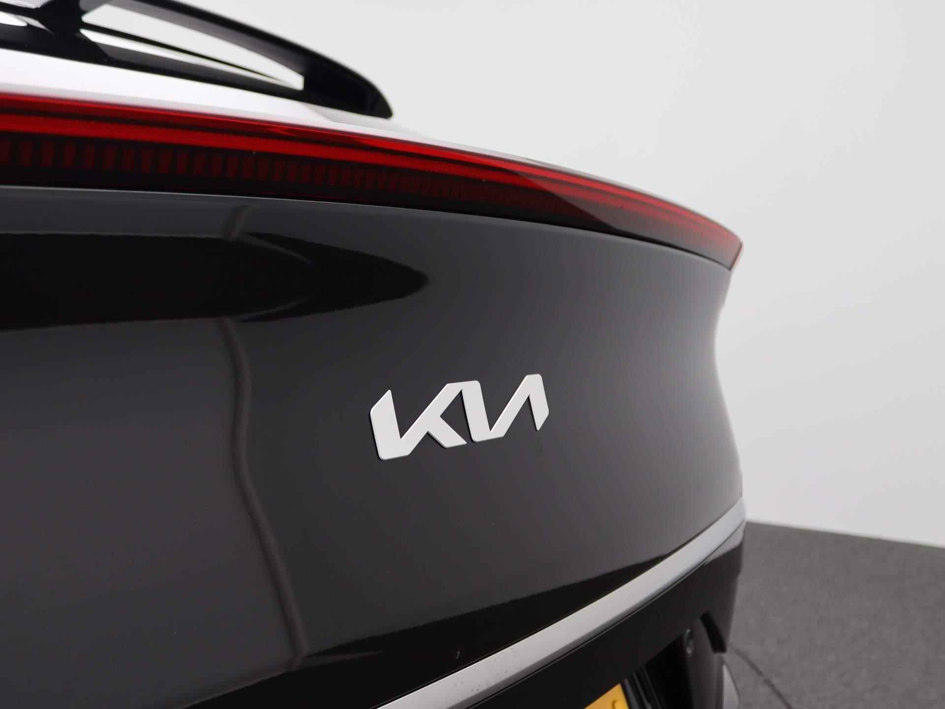 Kia EV6 Plus Advanced 77.4 kWh | Navigatie | Climate Control | Lm velgen | Parkeersensoren | Elektr Klep | Camera | Stoelverwarming | Glasdak - 39/49