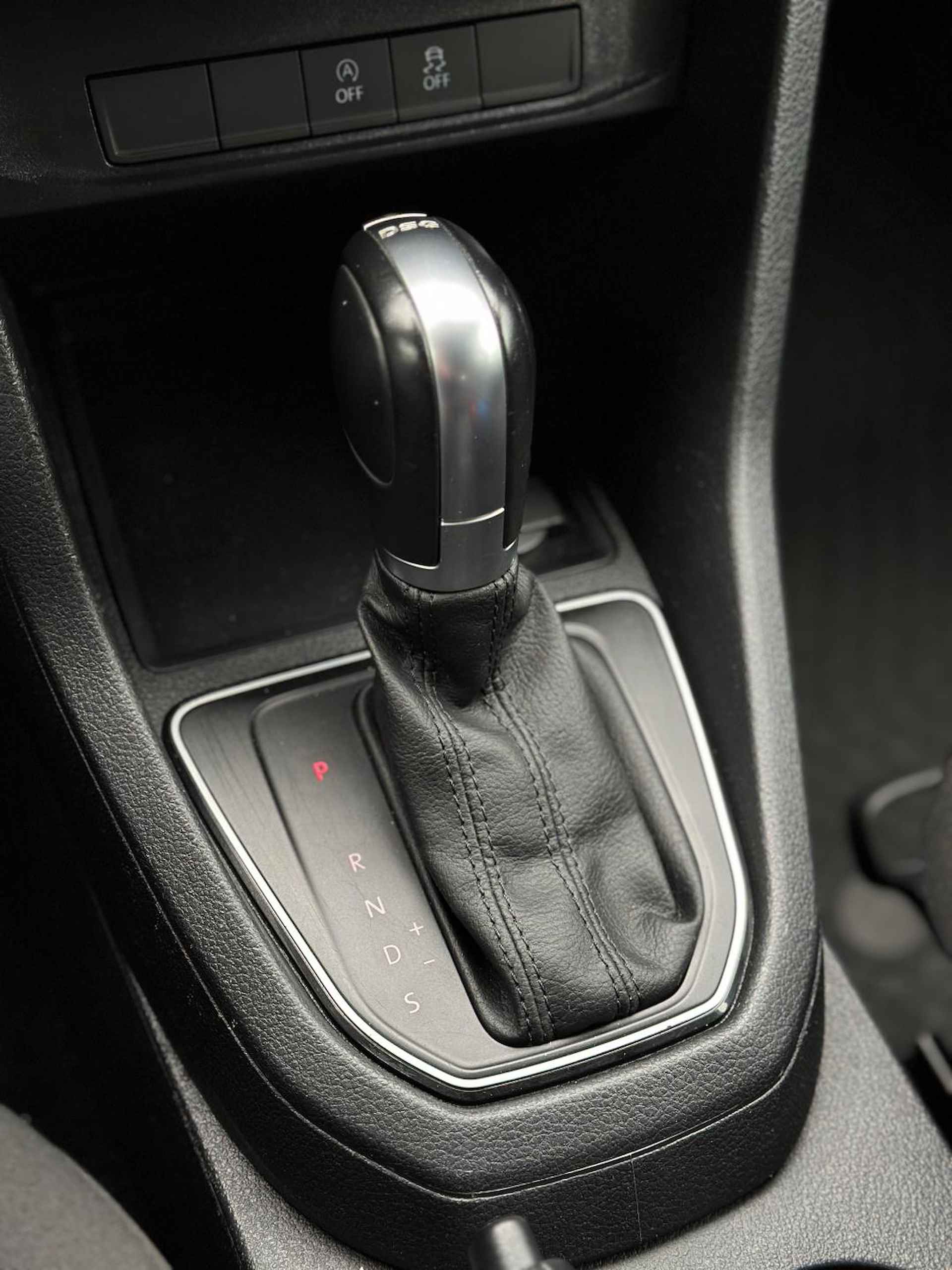 Volkswagen Caddy Combi 1.4 TSI 5p Automaat CarPlay - 17/25
