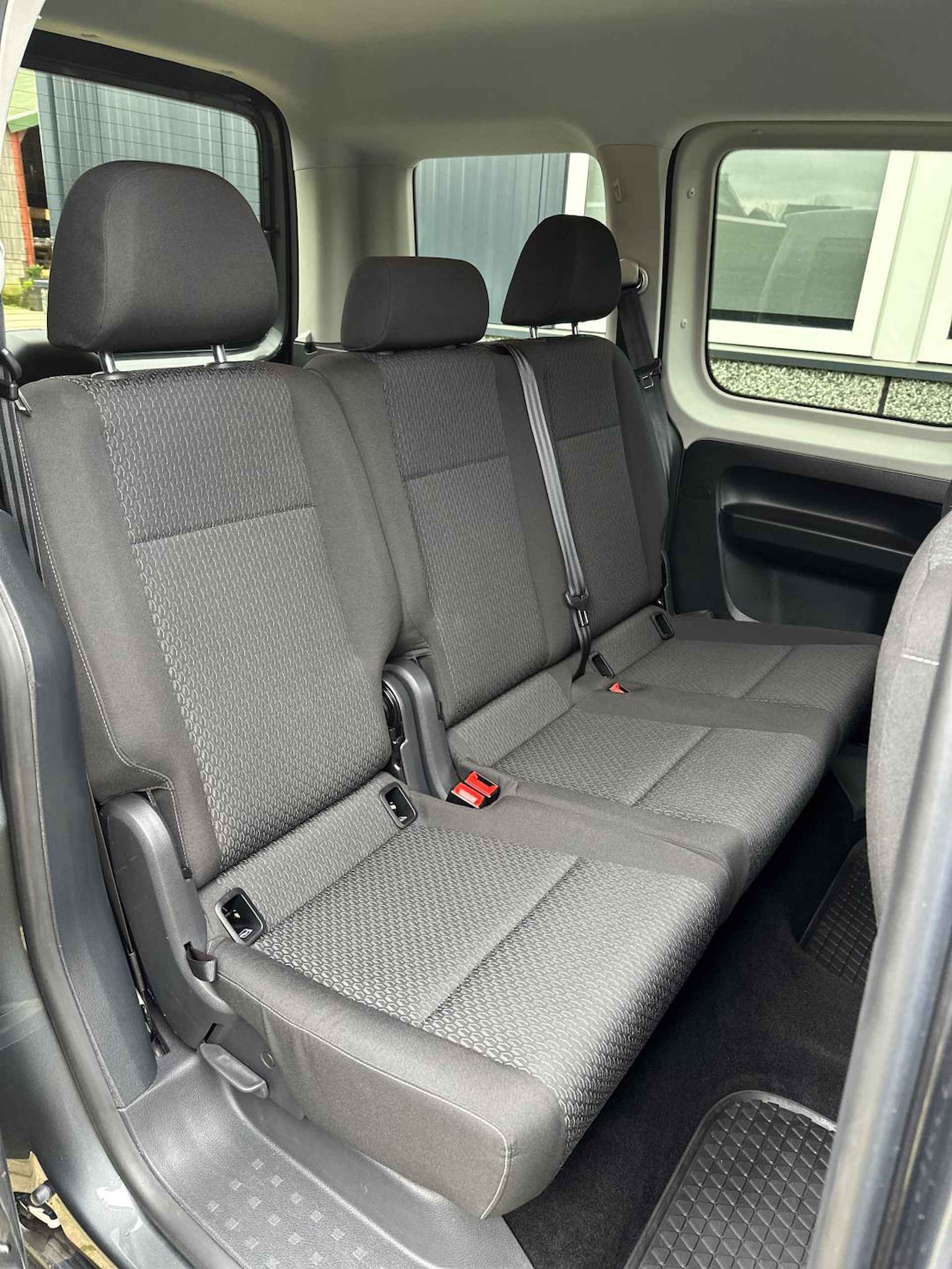 Volkswagen Caddy Combi 1.4 TSI 5p Automaat CarPlay - 19/25