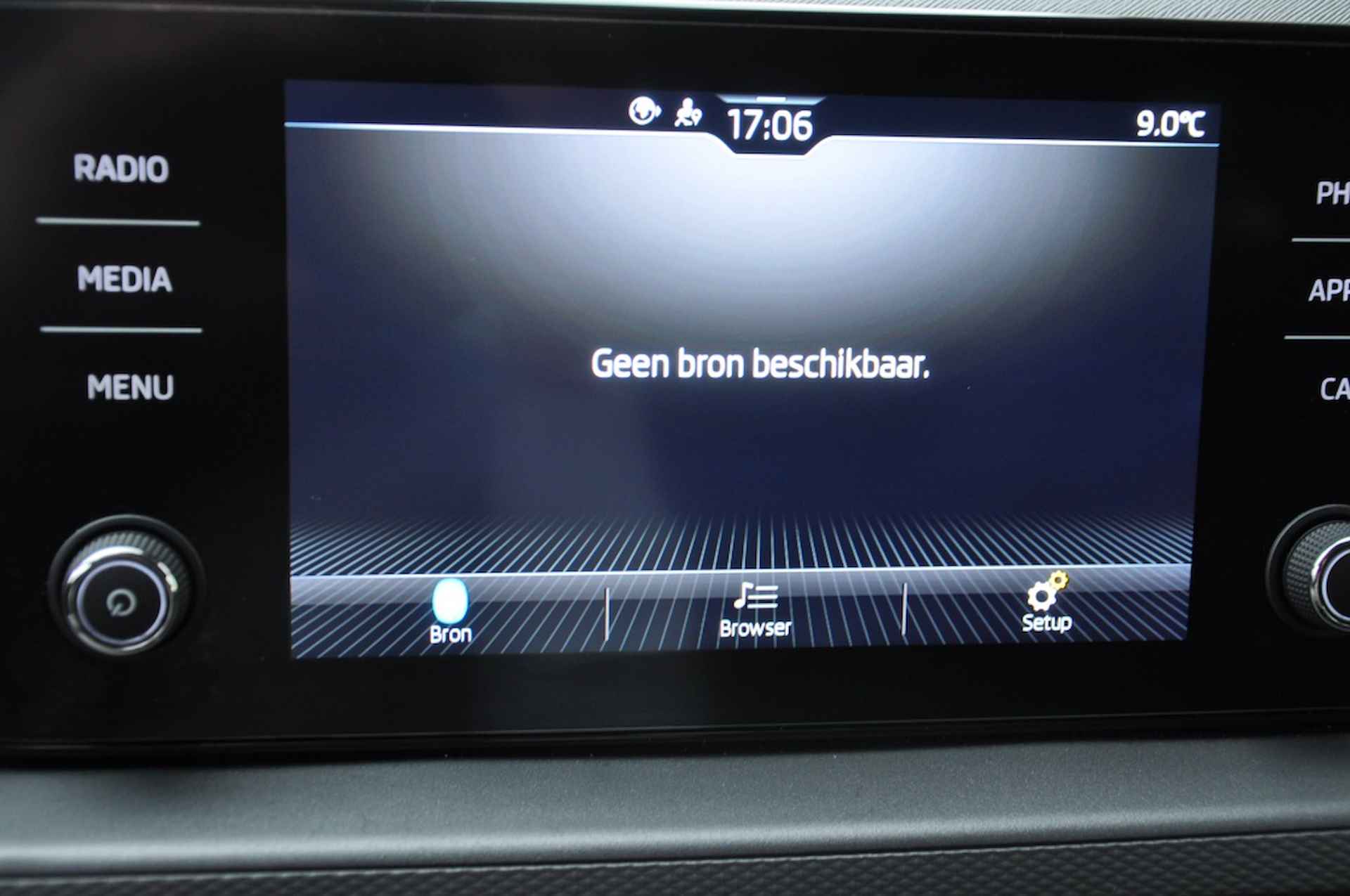 Skoda Kamiq DSG Carplay  1.0 TSI Sport bns - 24/28