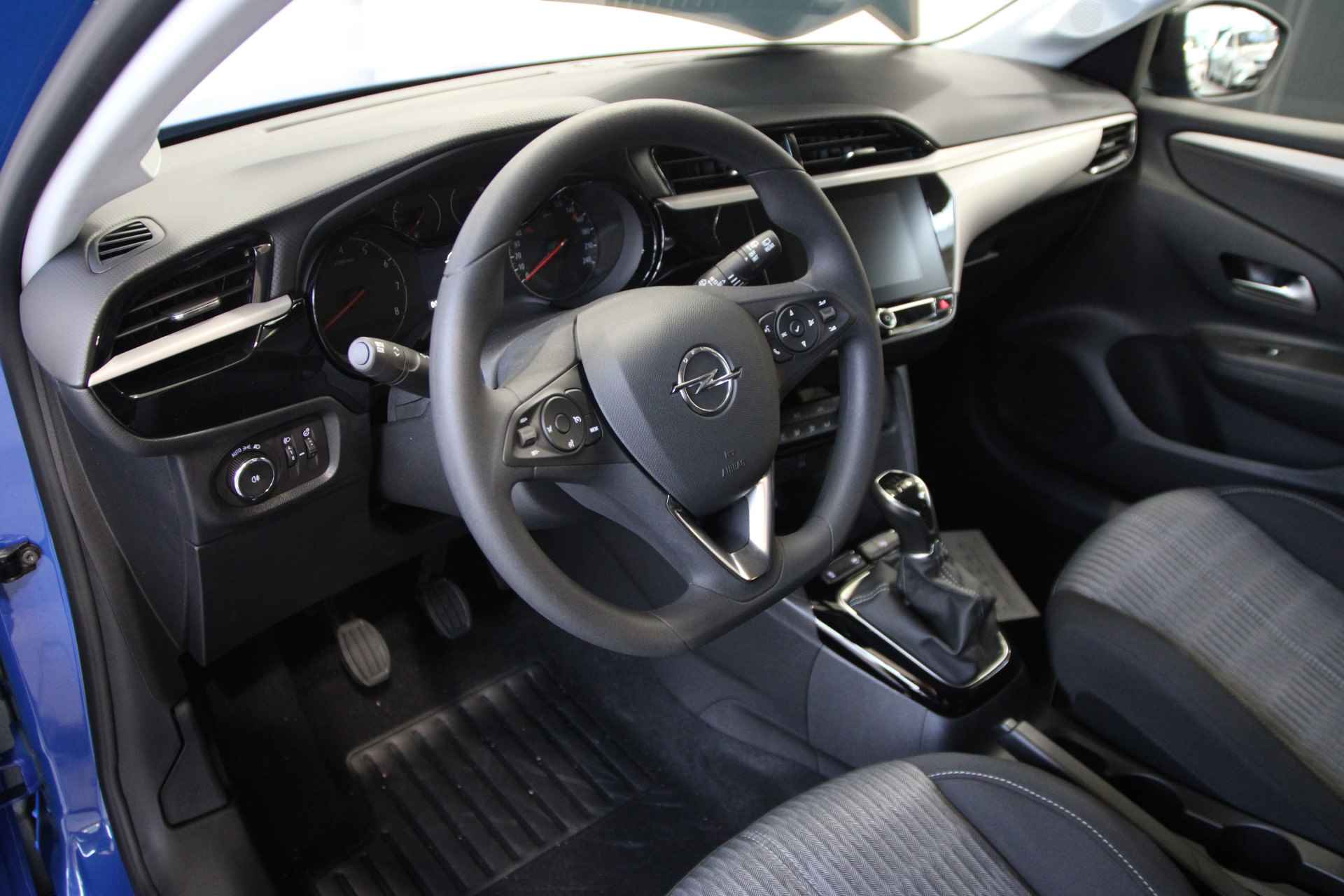 Opel Corsa 1.2 Edition | Getinte ramen achter | Parkeersensoren achter | Apple Carplay/ Android auto | Cruise Controle | Airco | - 8/27
