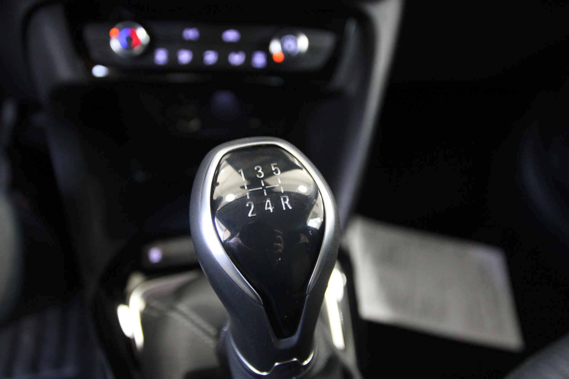 Opel Corsa 1.2 Edition | Getinte ramen achter | Parkeersensoren achter | Apple Carplay/ Android auto | Cruise Controle | Airco | - 21/27