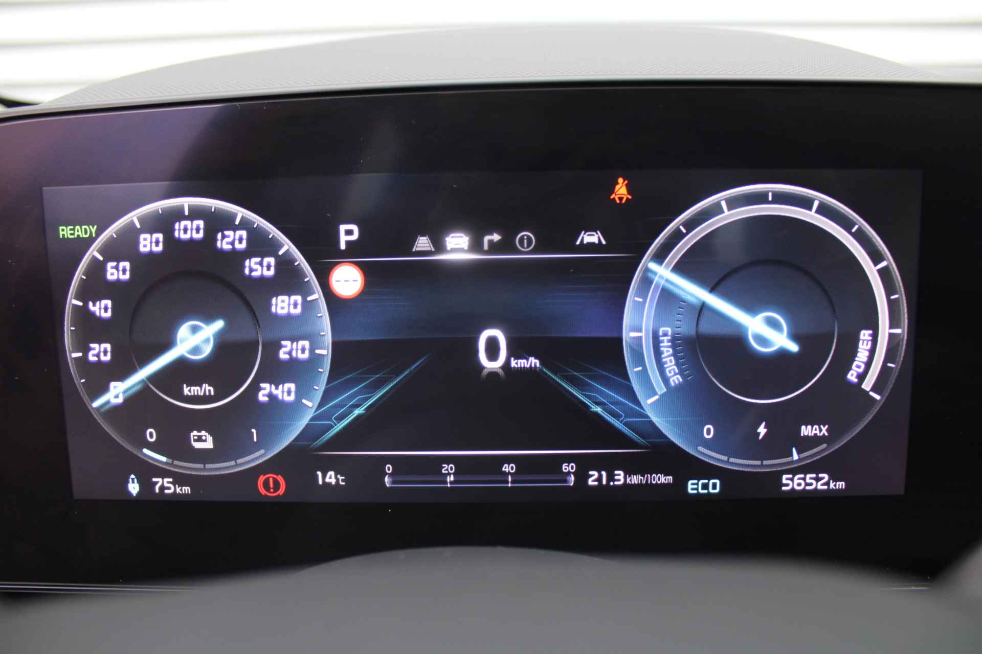 Kia Niro EV DynamicLine 64.8 kWh | Navi | Airco | Cruise | Camera | 17" LM | - 14/33