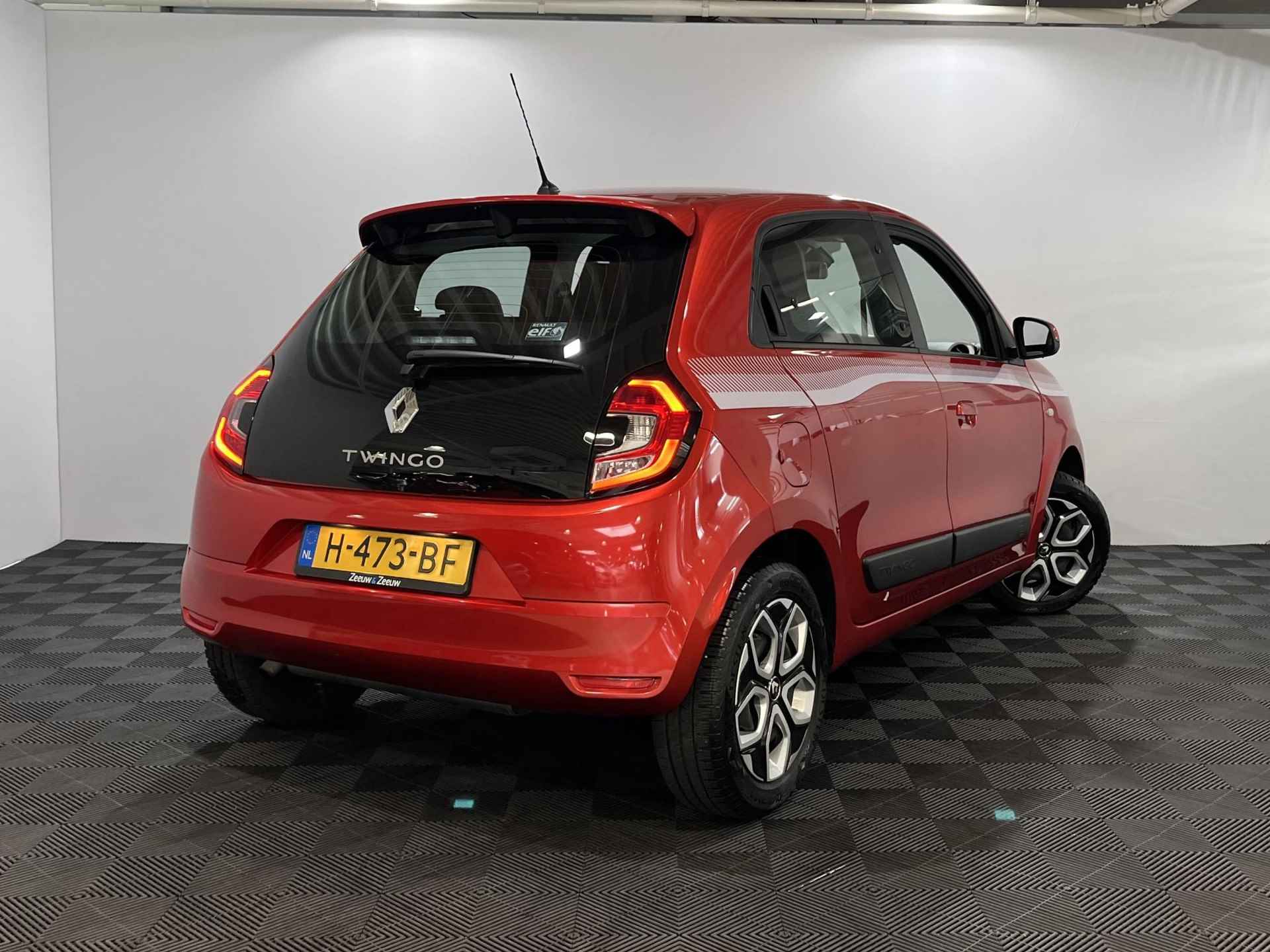 Renault Twingo 1.0 - 75PK SCe Collection | 1e Eigenaar | NAP | Airco | LED | Bluetooth | USB | Centrale Deurvergrendeling | Elektrische Ramen & Spiegels | - 6/26