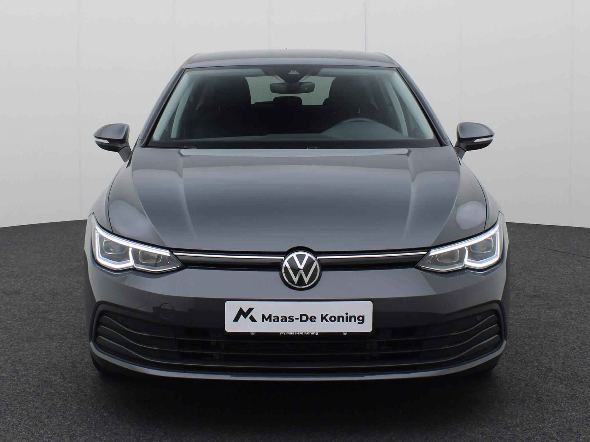 Volkswagen Golf 1.5TSI/130PK Life · Navigatie · Parkeersensoren · Stoel-/stuurverwarming - 28/39