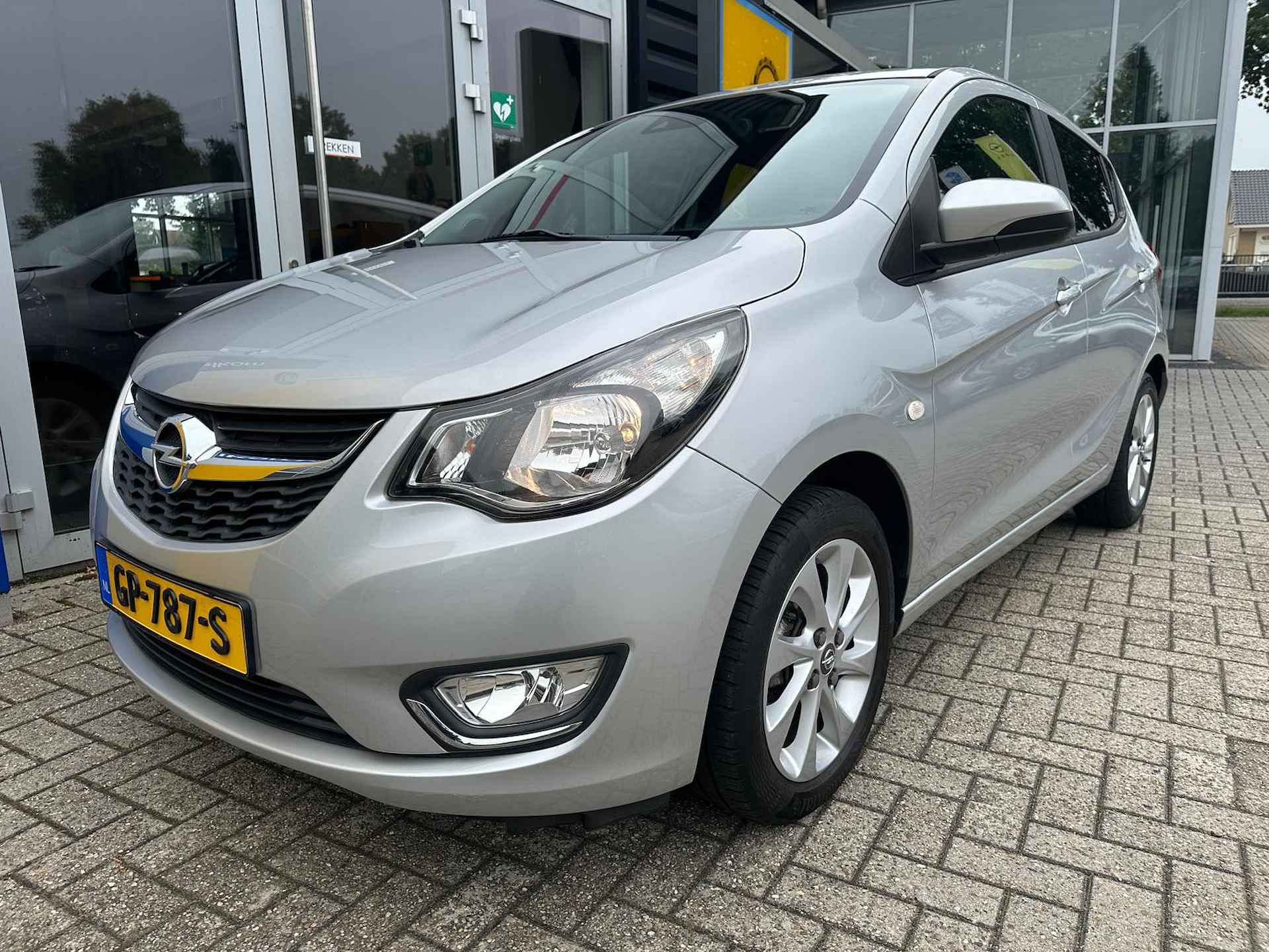 Opel KARL 1.0 75PK COSMO+ | STOEL- & STUURVERWARMING| CLIMATE CONTROL| DAB| CRUISE CONTROL| DEALERONDERHOUDEN! - 3/35