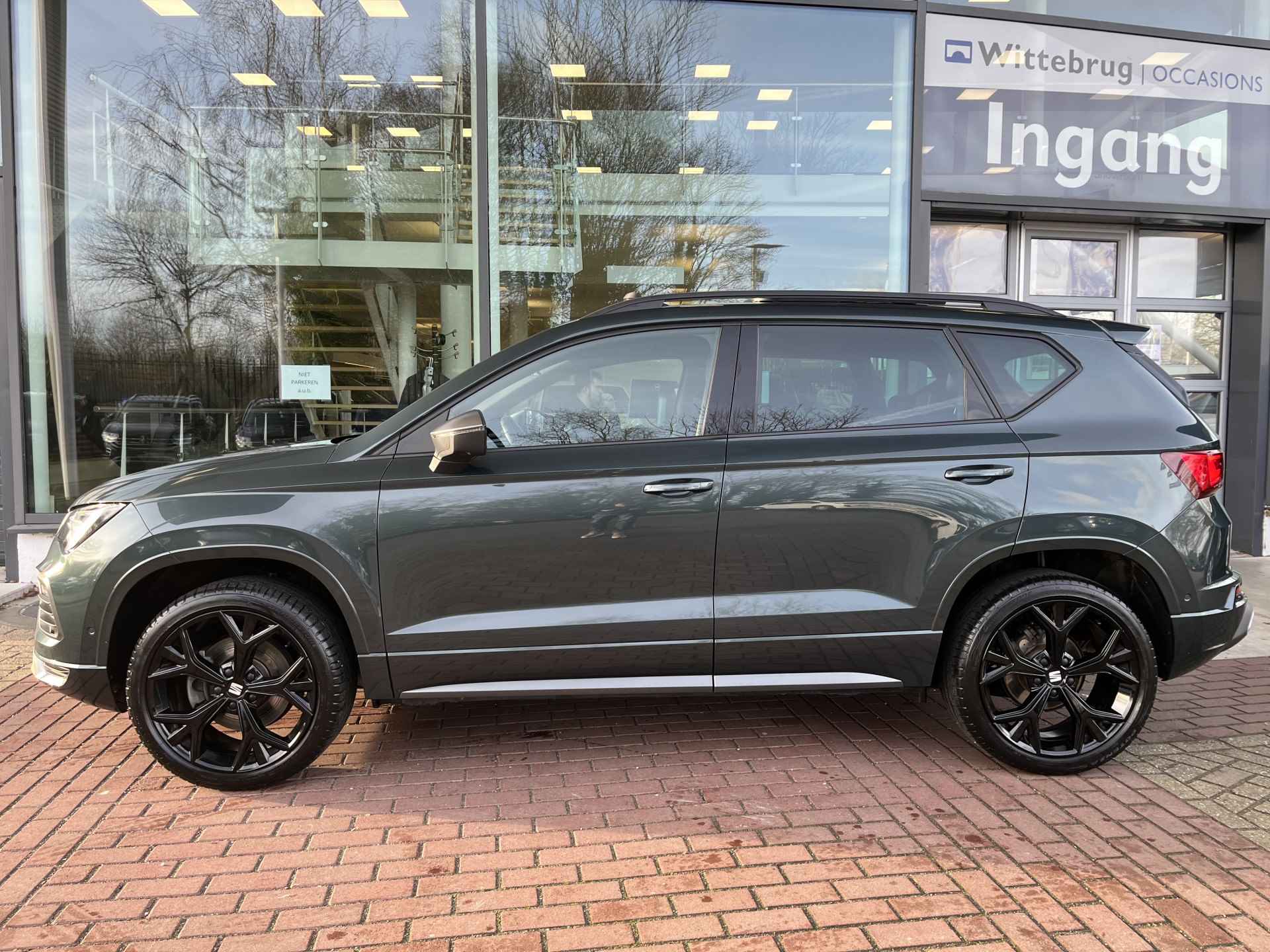 SEAT Ateca 1.5 TSI 150pk DSG FR / Facelift / Panoramadak / Virtual Cockpit / LED / Elek. Achterklep Met Virtual Pedal / Camera / 19" LMV - 19/37