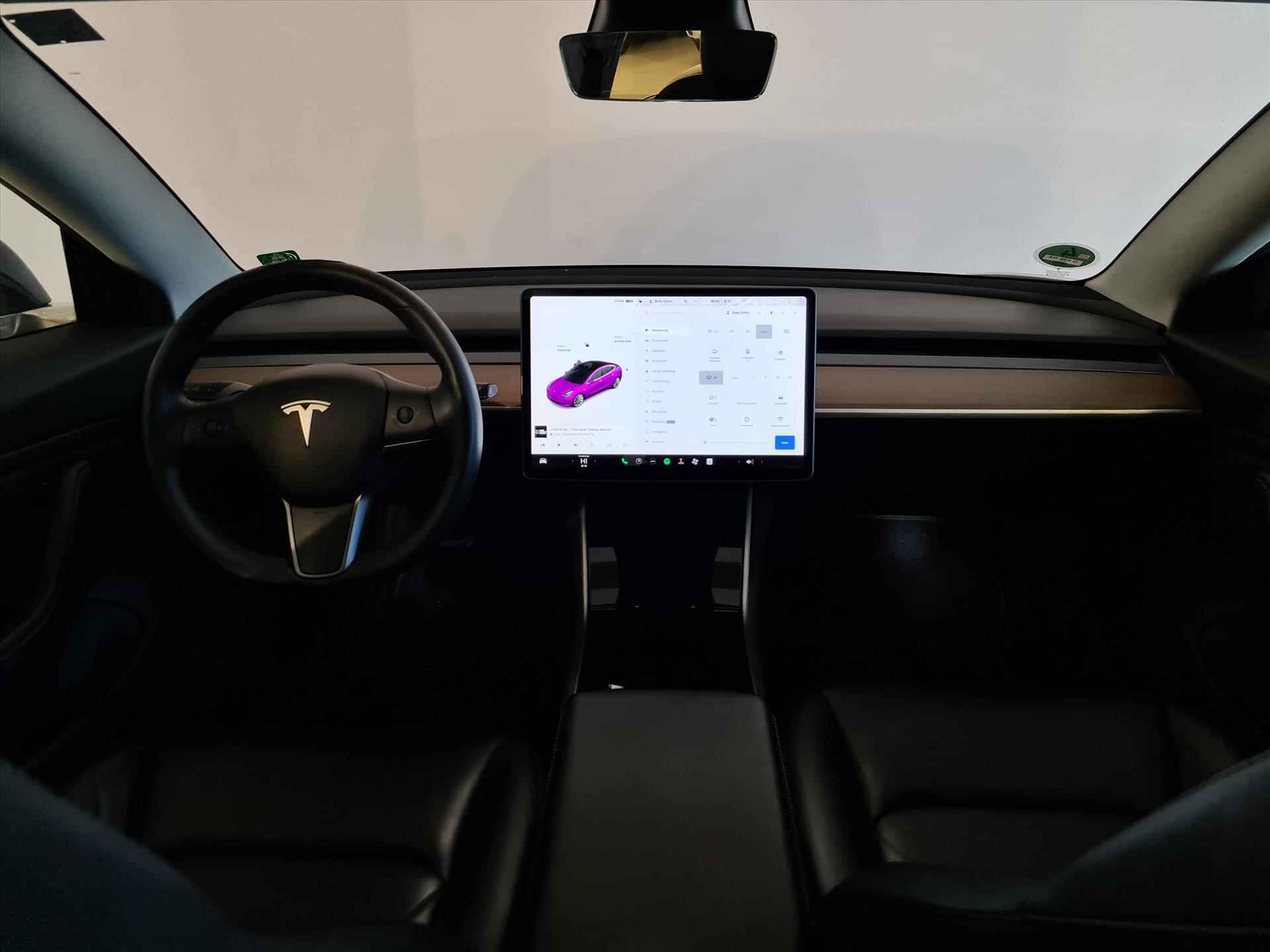 TESLA Model 3 Long-Range Dual Motor AWD 75 kWh LEDER NAVI CAMERA LED - 4/29