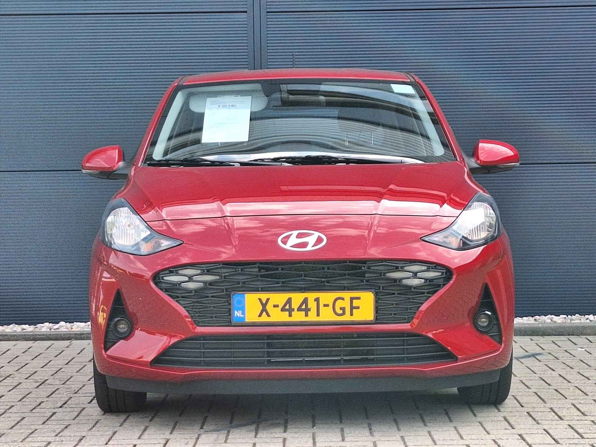 HYUNDAI I10 1.0i 67pk Automaat Comfort | Airco | Cruise Control |  Navigatie via Apple Carplay & Android | €329,- PL per maand | - 9/36