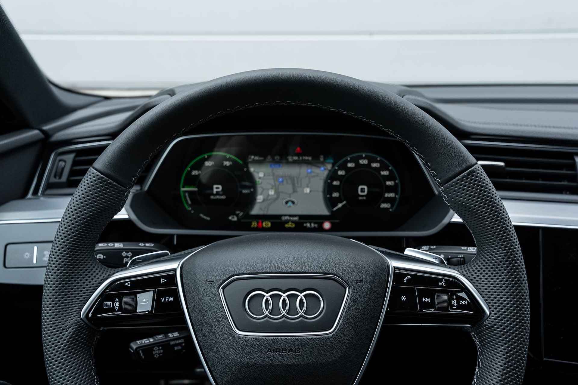 Audi Q8 e-tron 55 408pk quattro S Edition Competition 115 kWh | Panoramdak | Bang & Olufsen - 29/60