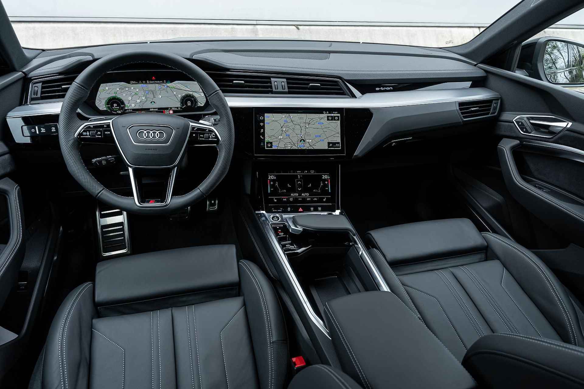 Audi Q8 e-tron 55 408pk quattro S Edition Competition 115 kWh | Panoramdak | Bang & Olufsen - 39/60