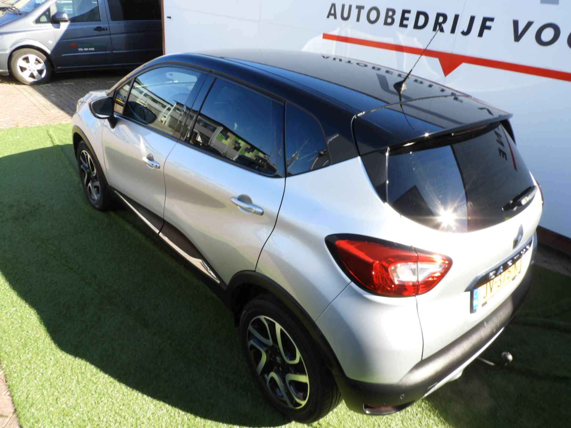 RENAULT Captur Energy TCe 90PK  Xmod - 32/33