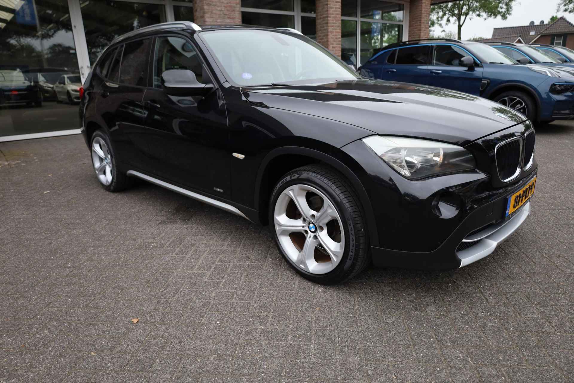 BMW X1 sDrive18i Executive - 47/50