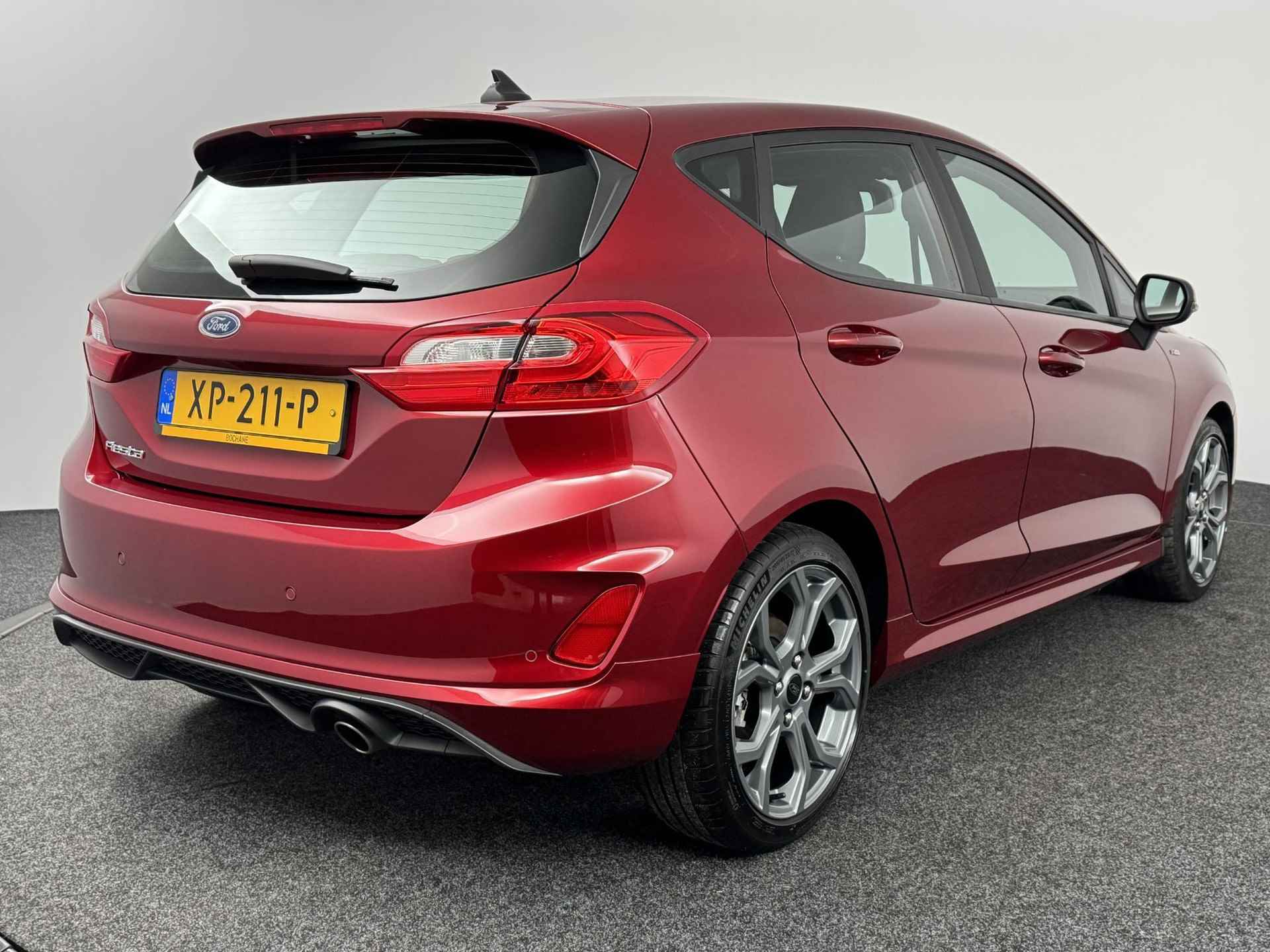 Ford Fiesta 1.0 EcoBoost ST-Line | Navigatie | Climate Control | Cruise Control | Parkeersensoren | Apple Carplay/Android Auto - 3/47