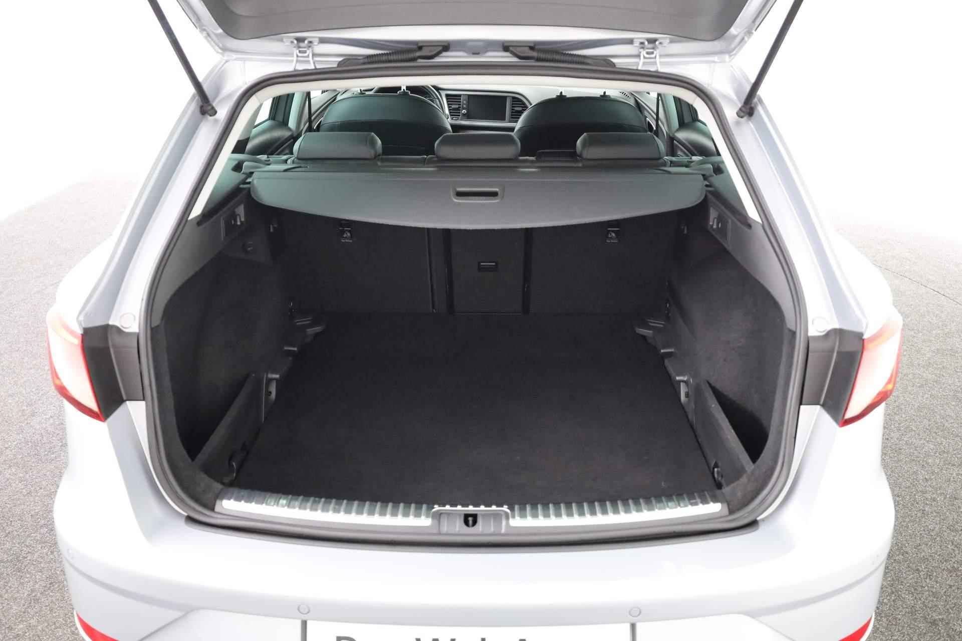 SEAT Leon Sportstourer 1.0 EcoTSI 115PK Style Business Intense | LED | Keyless | Navi | 16 inch | Lane Assist - 39/39