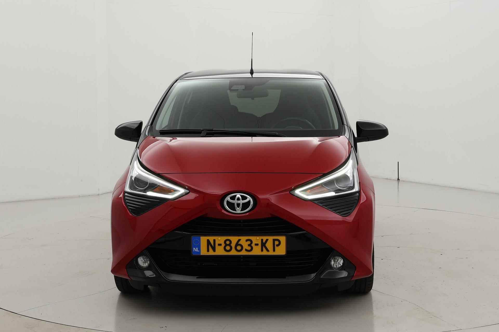 Toyota Aygo 1.0 VVT-i x-clusiv | Apple / Android Auto | Leder - 15/37