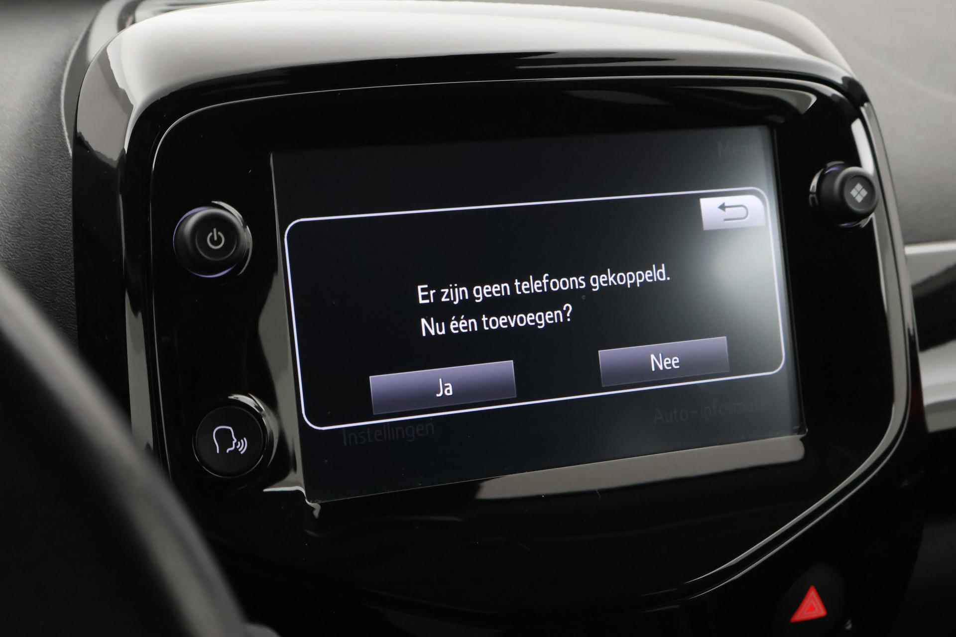 Toyota Aygo 1.0 VVT-i x-clusiv | Apple / Android Auto | Leder - 28/37