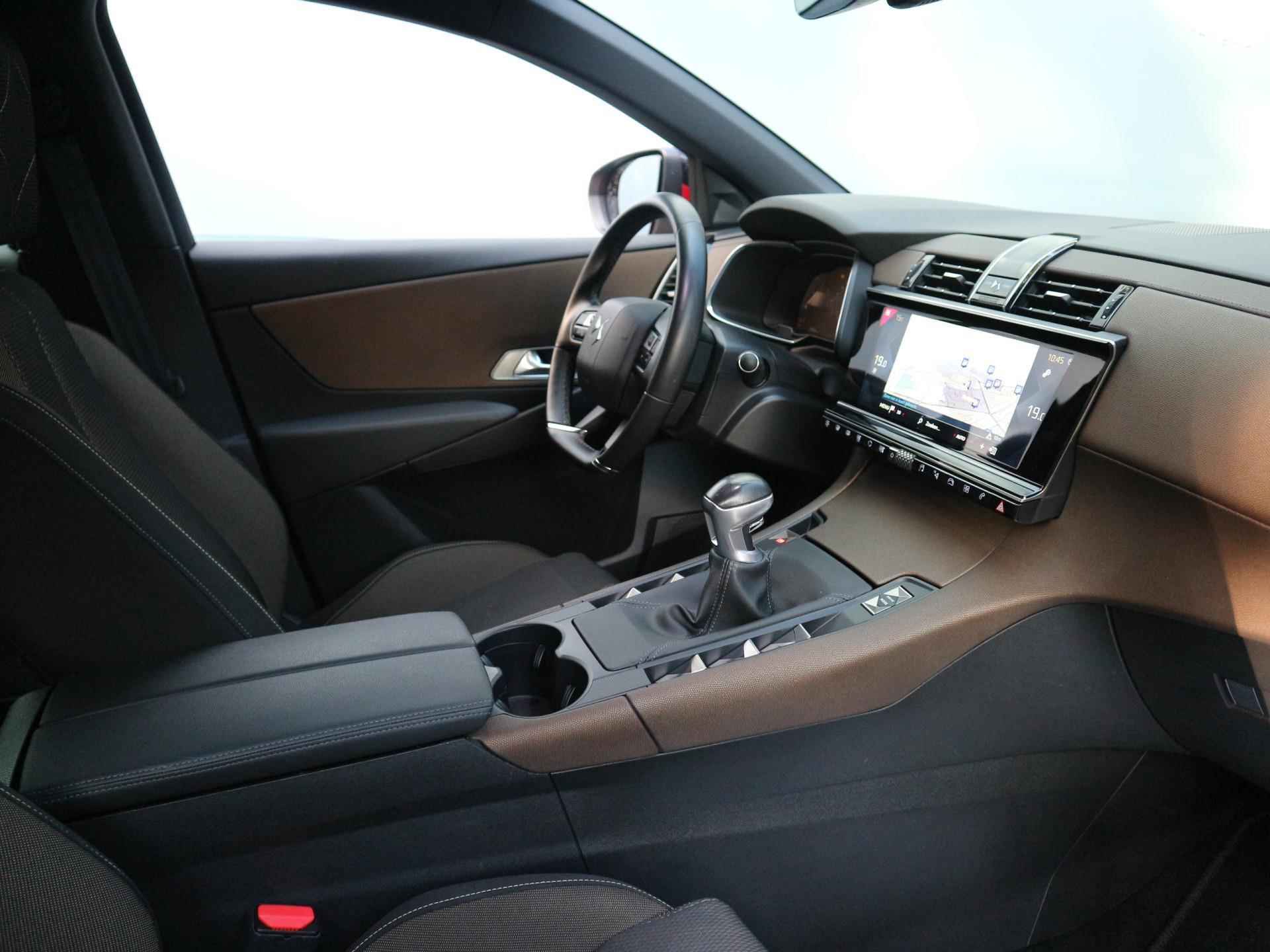 DS 7 Crossback 130 pk Be Chic Navigatie / Lendensteun / Apple Carplay / DAB radio - 13/55