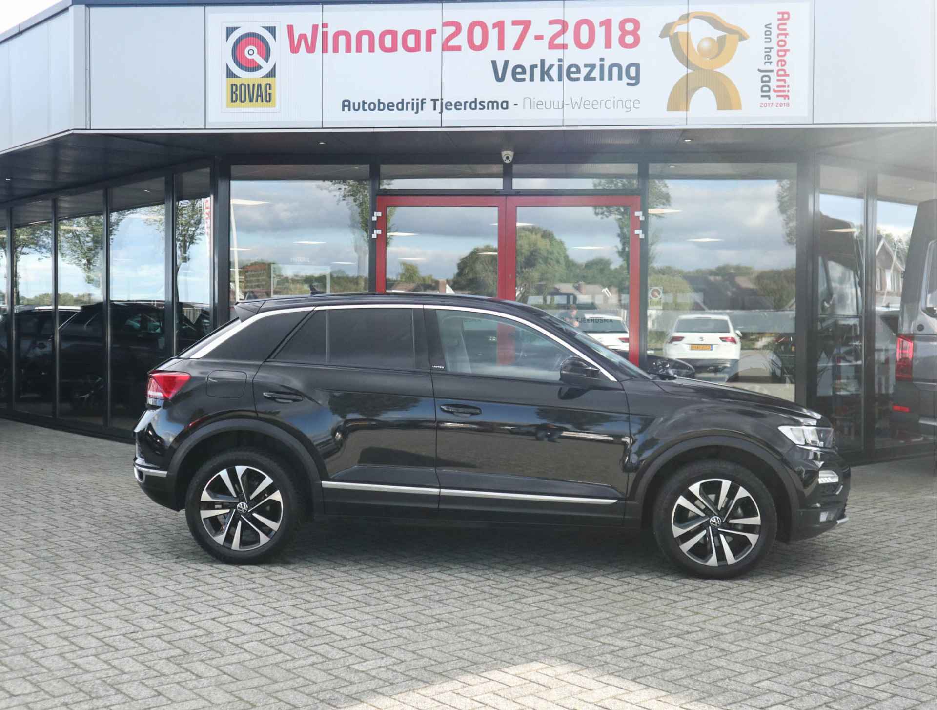 Volkswagen T-Roc 1.5 TSI Style Business Navi/Clima/Cruise/PDC/Virtual - 16/17