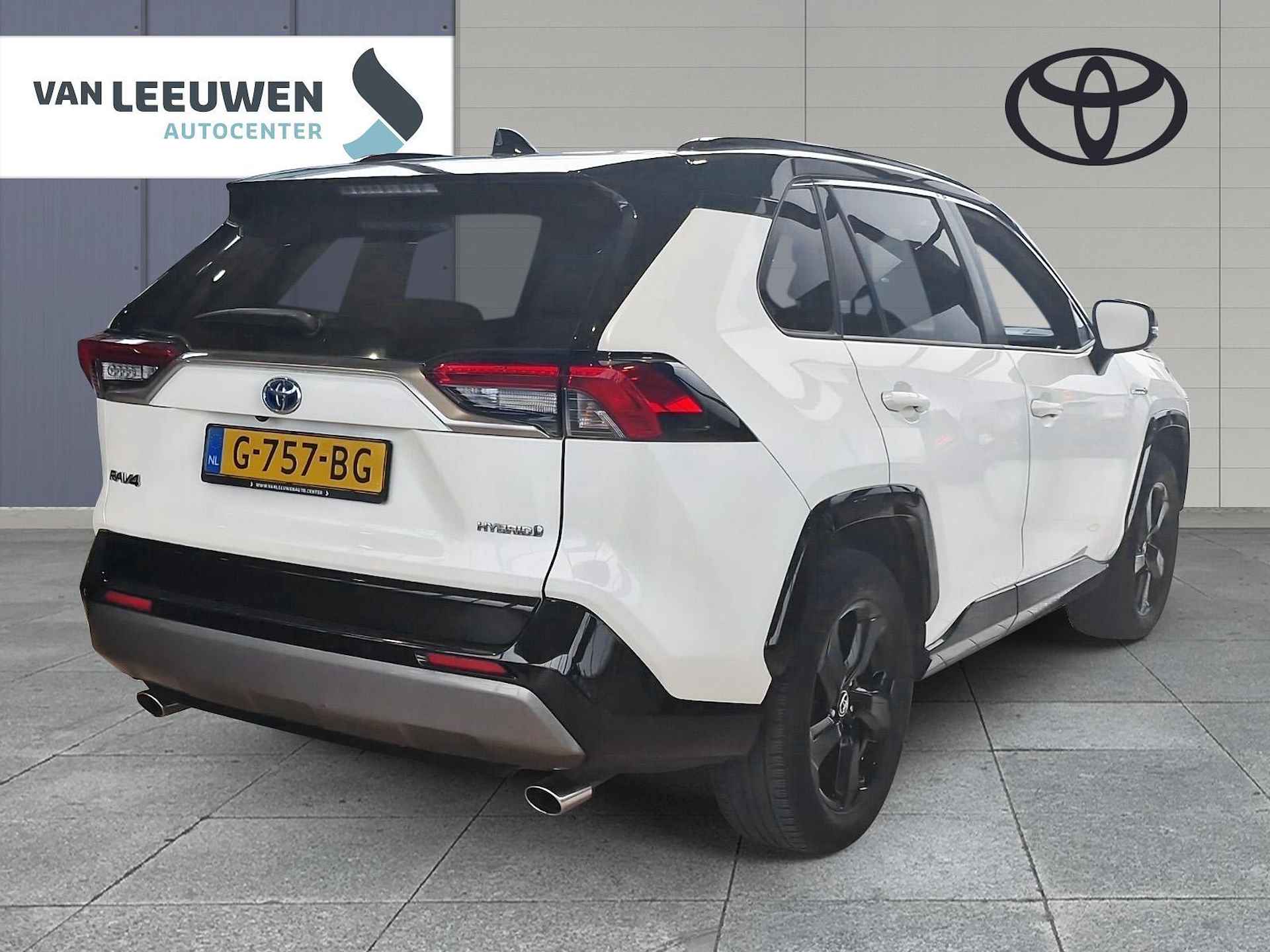 Toyota RAV4 2.5 Hybrid Bi-Tone - 5/19