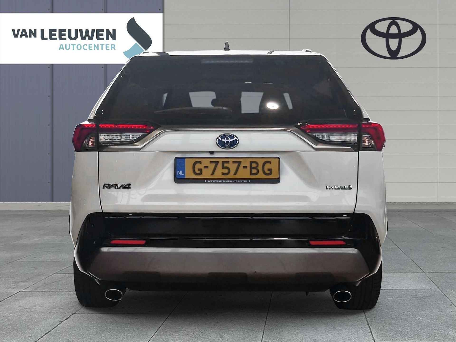 Toyota RAV4 2.5 Hybrid Bi-Tone - 6/19