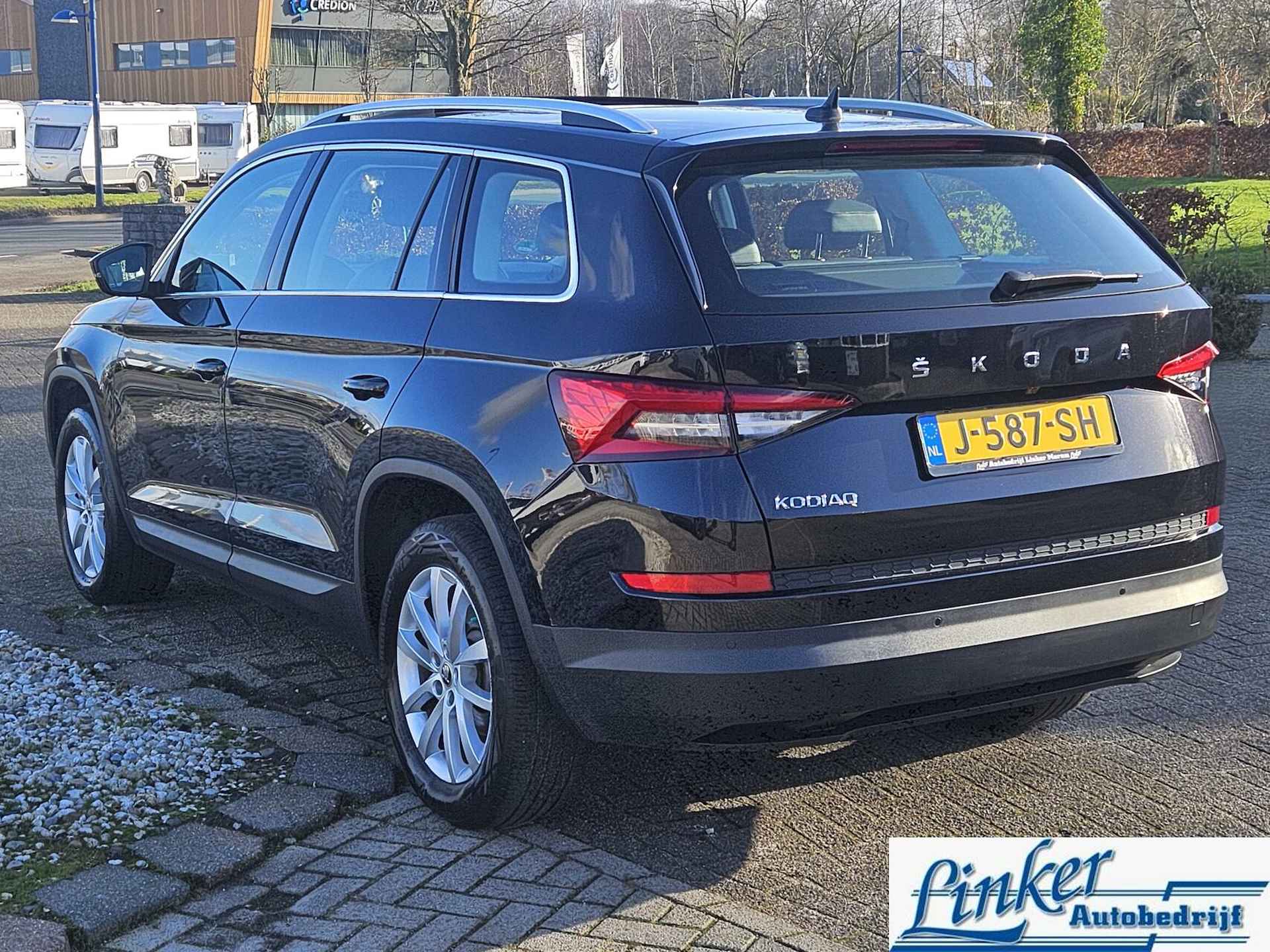 Skoda Kodiaq 1.5 TSI Business Edition PANO ADAPCRUISE NL-AUTO CANTON CAMERA - 6/43