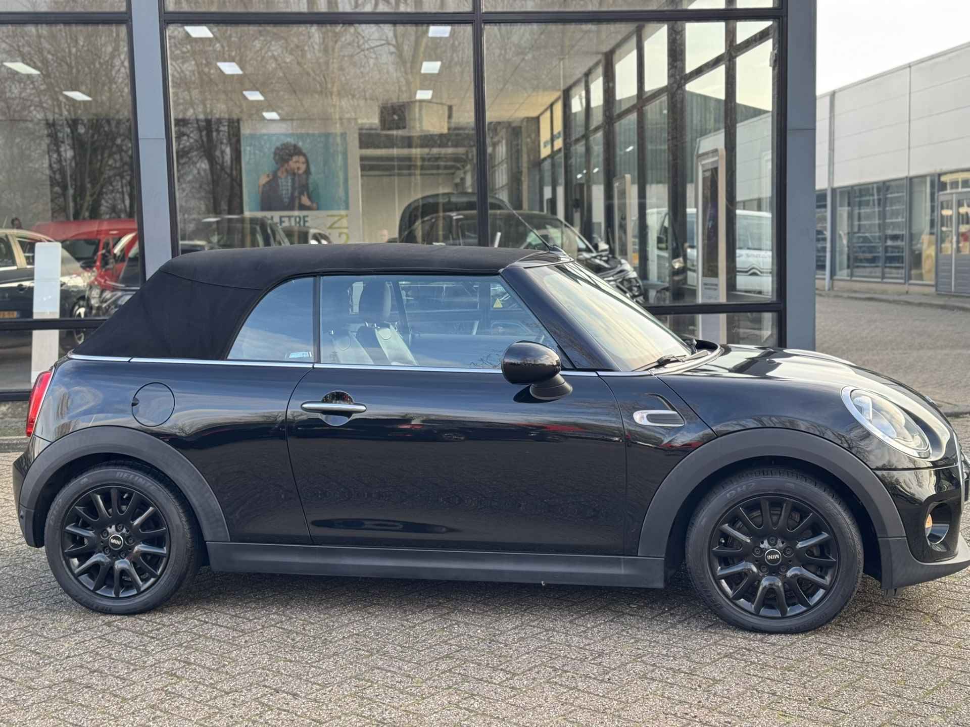 MINI Cabrio 1.5 Cooper Pepper Serious Business Leder| - 5/34