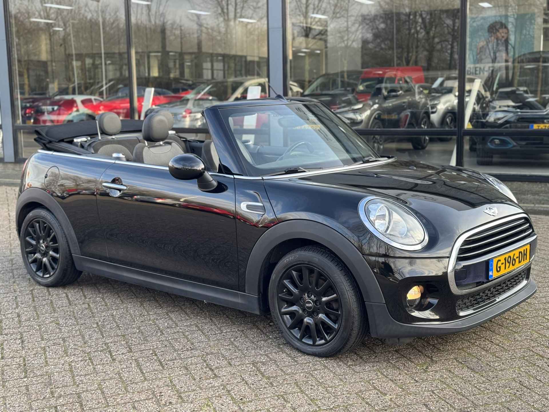 MINI Cabrio 1.5 Cooper Pepper Serious Business Leder| - 11/34