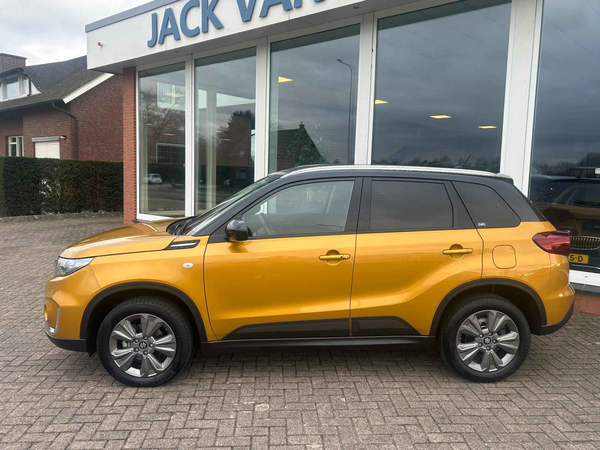 Suzuki Vitara 1.4 Boosterjet Select Smart Hybrid AUT. - 17.074KM - Navi - Camera - Nieuwstaat - 2/24