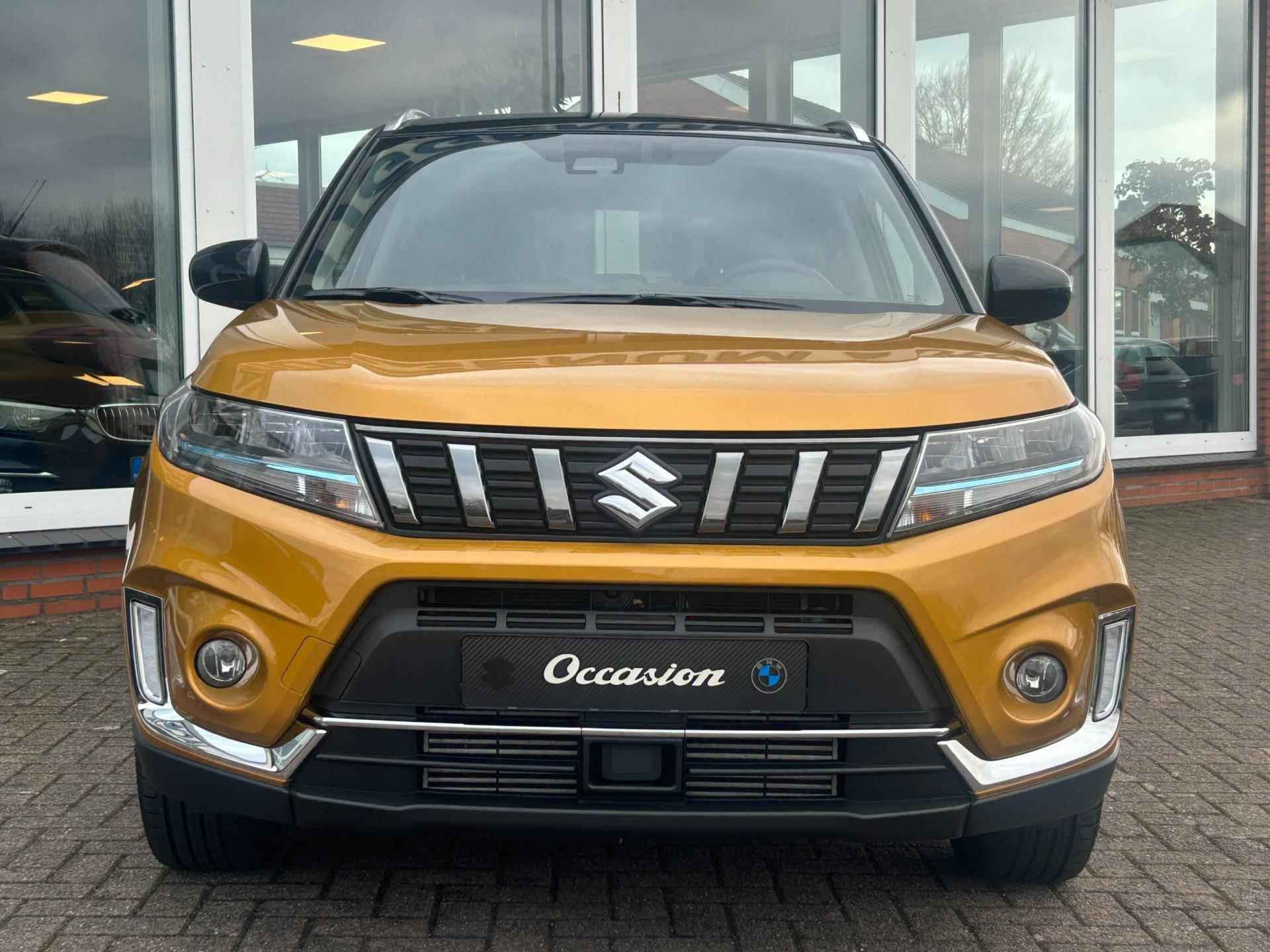 Suzuki Vitara 1.4 Boosterjet Select Smart Hybrid AUT. - 17.074KM - Navi - Camera - Nieuwstaat - 7/24