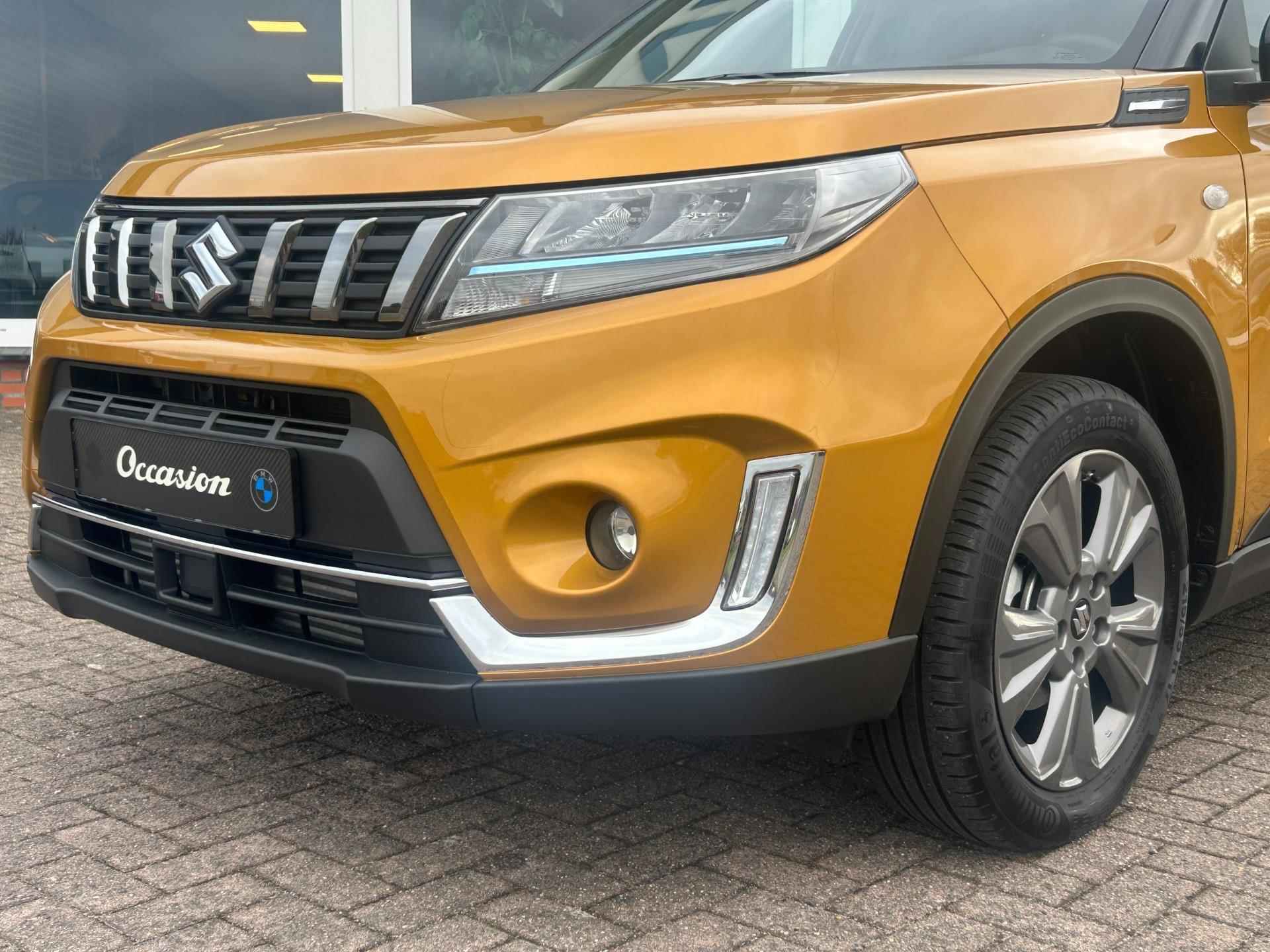 Suzuki Vitara 1.4 Boosterjet Select Smart Hybrid AUT. - 17.074KM - Navi - Camera - Nieuwstaat - 10/24