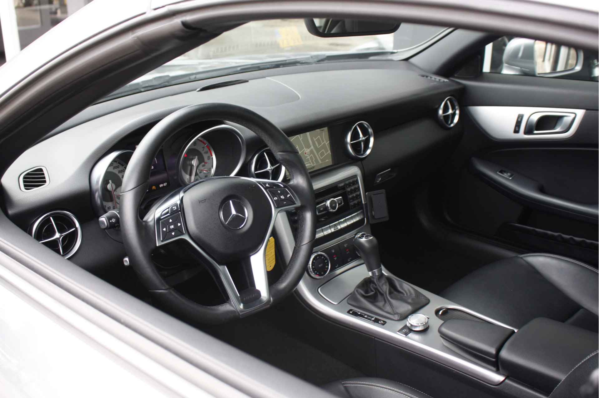 Mercedes-Benz SLK 200 | 184pk | Panoramadak | Nekverwarming | Leder | Navigatie | Cruise control | - 27/47