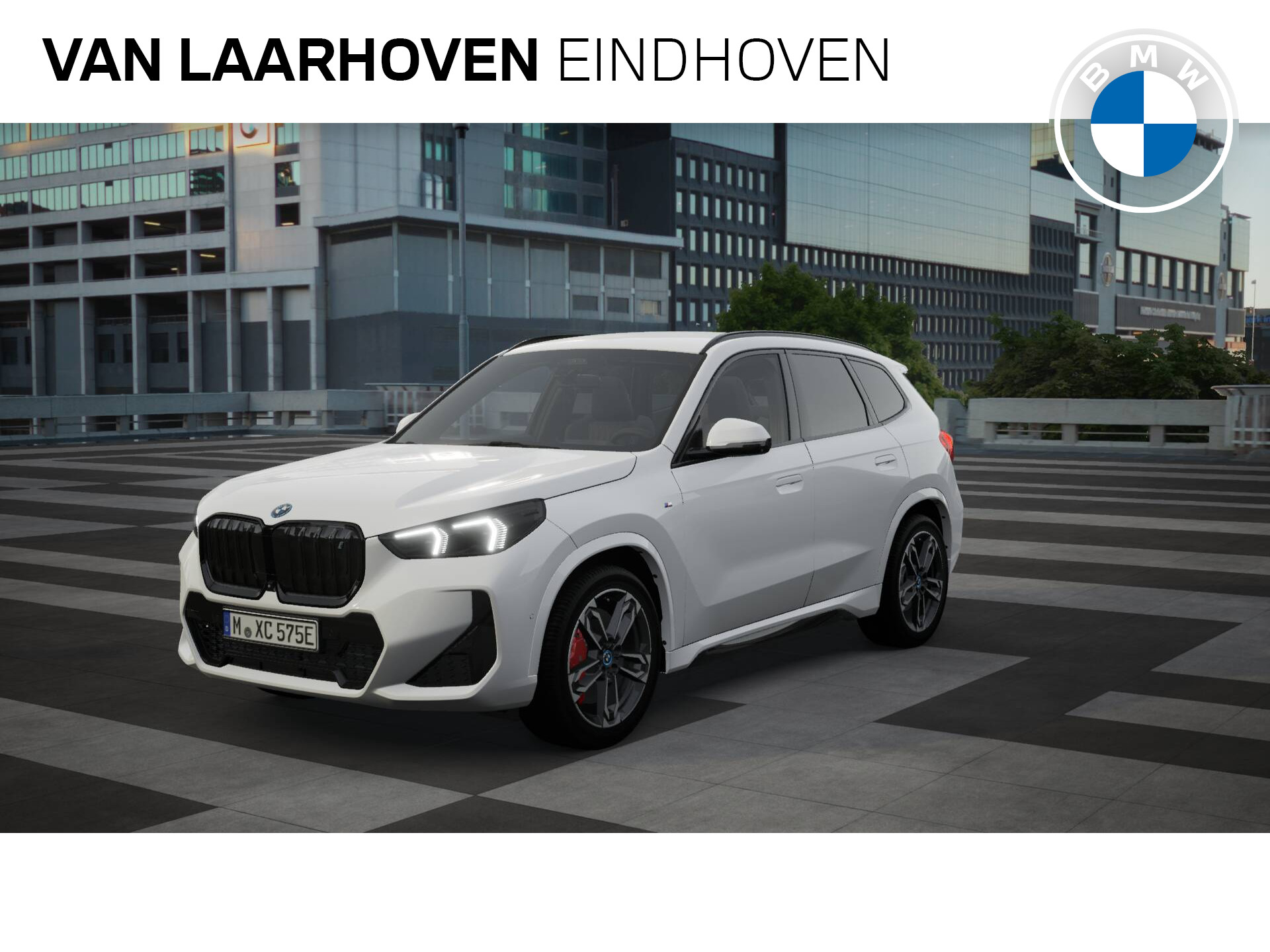 BMW iX1 xDrive30 High Executive M Sport 67 kWh / Sportstoelen / Adaptief M Onderstel / Parking Assistant Plus / Adaptieve LED / Memory Seats / Comfort Access / Harman-Kardon