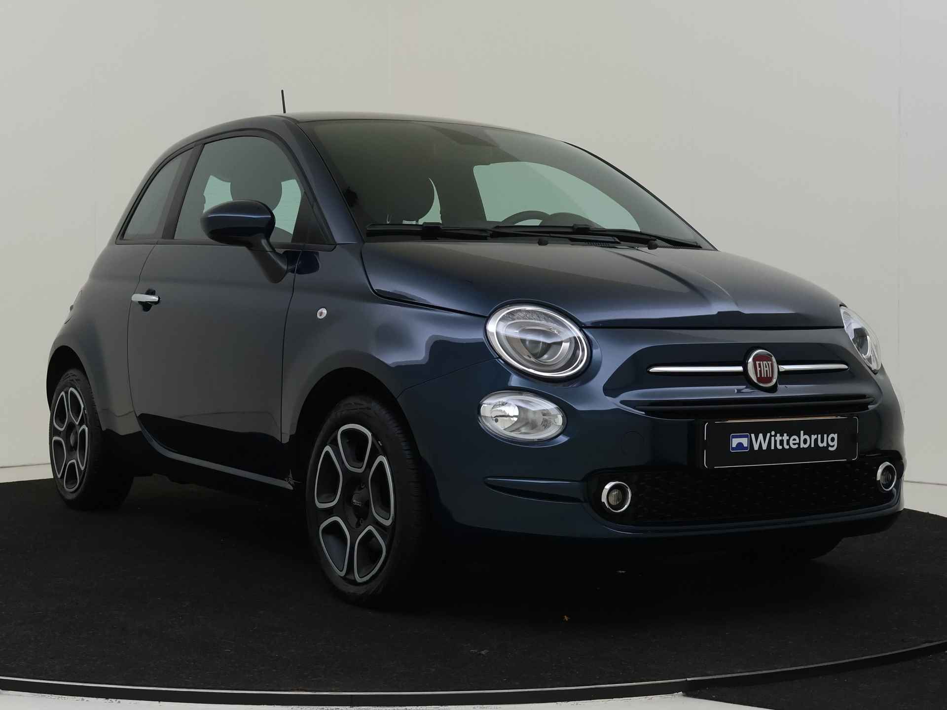 Fiat 500 1.0 Hybrid Club Climate Control + Parkeer sensoren !! volledige fotorapportage volgt!! FP - 3/31