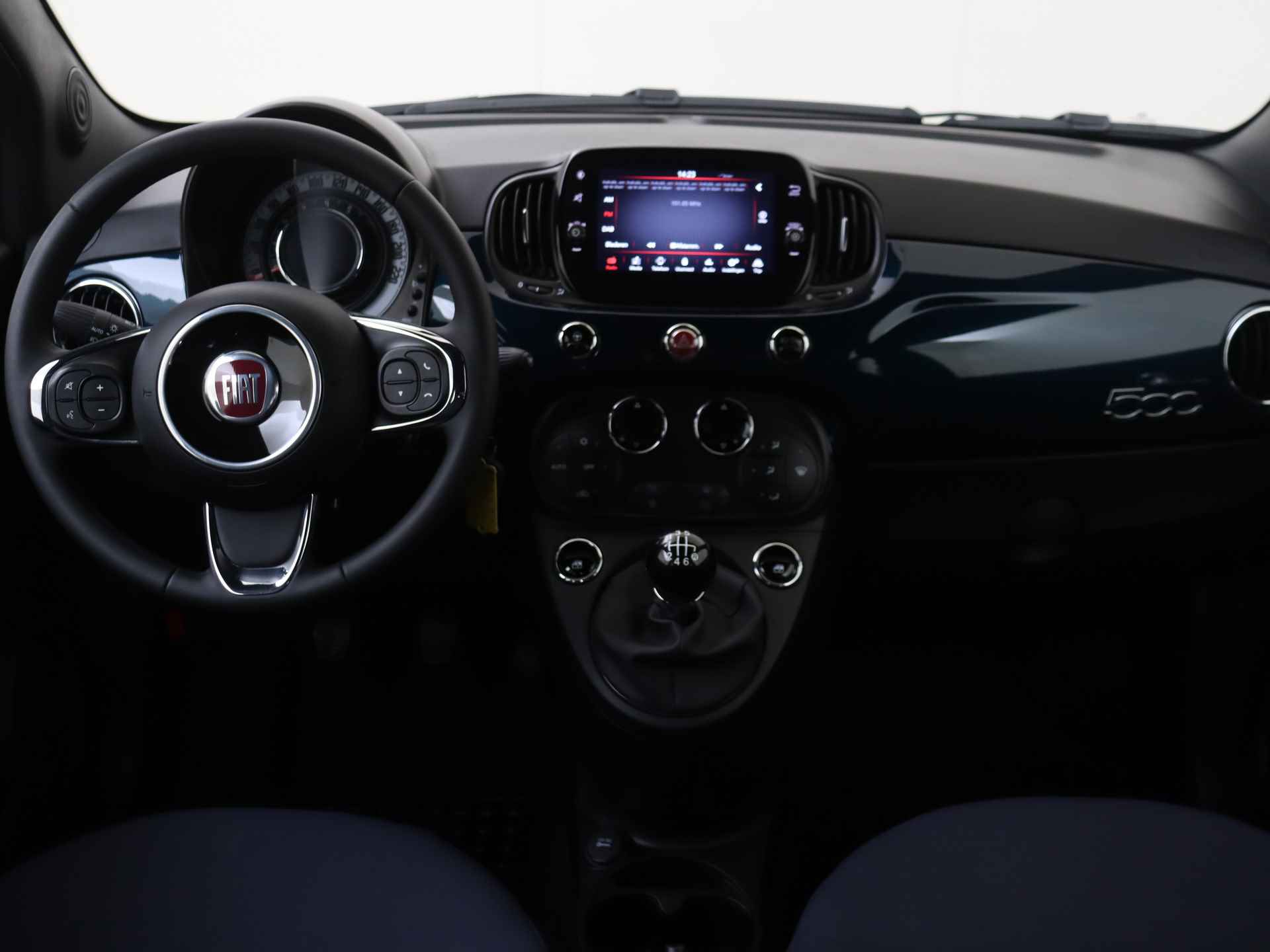 Fiat 500 1.0 Hybrid Club Climate Control + Parkeer sensoren !! volledige fotorapportage volgt!! FP - 5/31