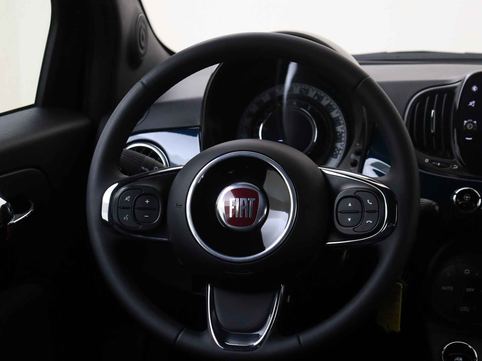 Fiat 500 1.0 Hybrid Club Climate Control + Parkeer sensoren !! volledige fotorapportage volgt!! FP - 6/31